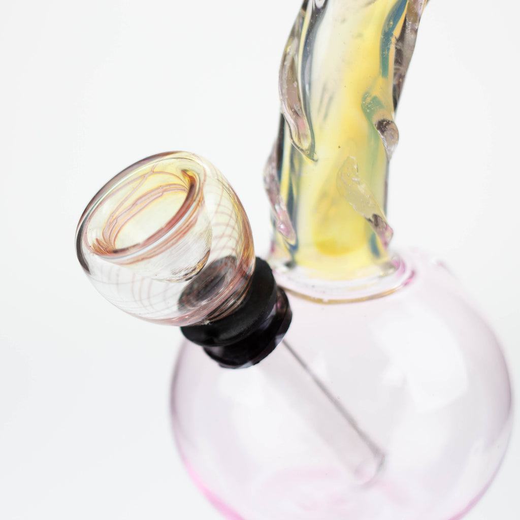 6" changing color glass water bong
