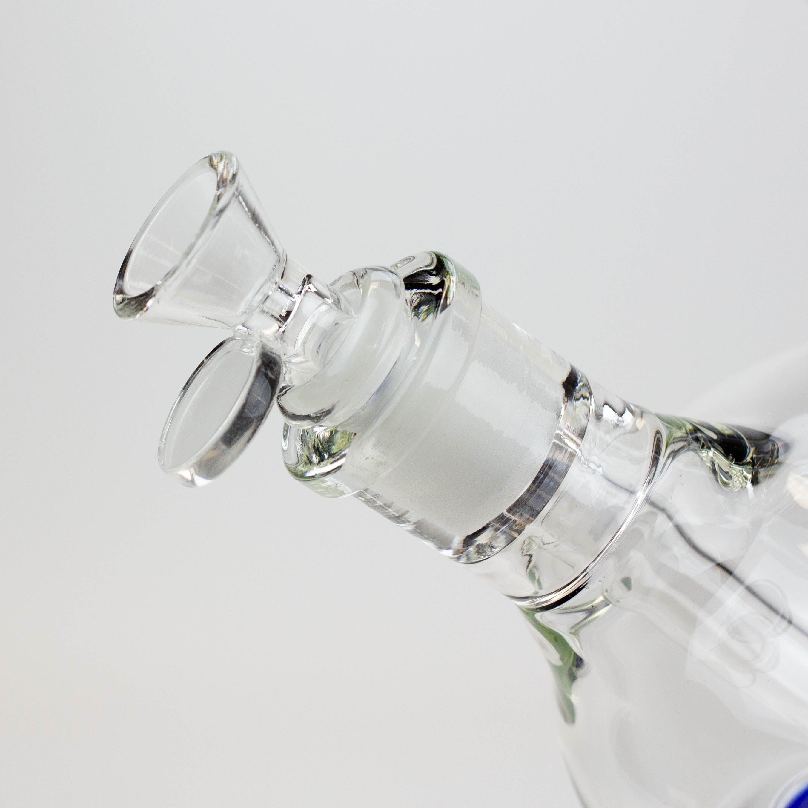 17.5" Infyniti 7mm Zig-zag glass bong