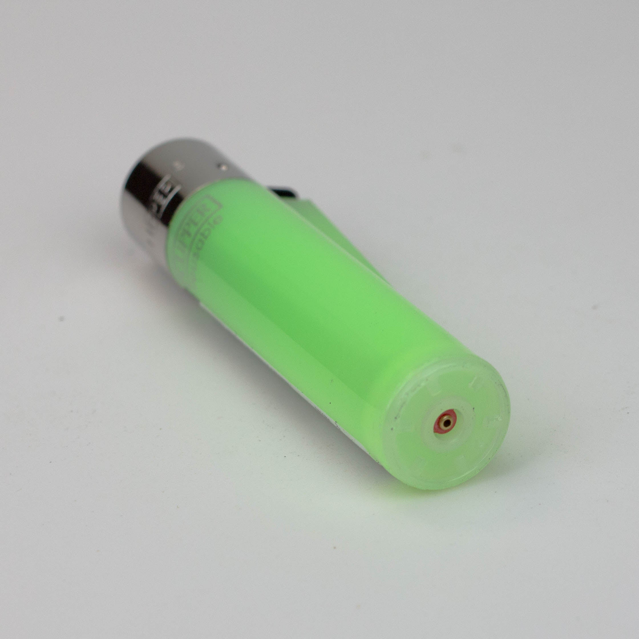 CLIPPER TRANSLUCENT COLOUR 8 COLOUR LIGHTERS