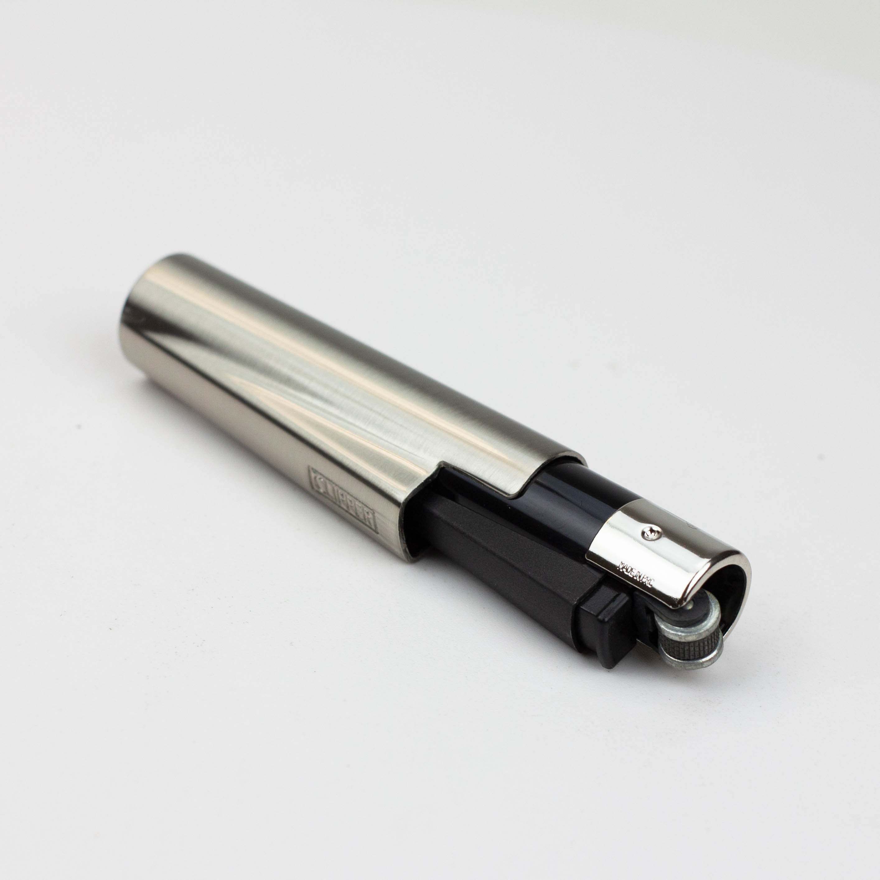 CLIPPER METAL SILVER LIGHTERS