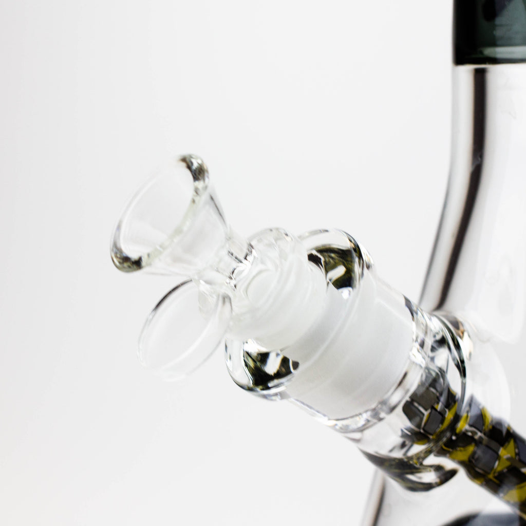 18" Cubic Pattern 7 mm glass water bong