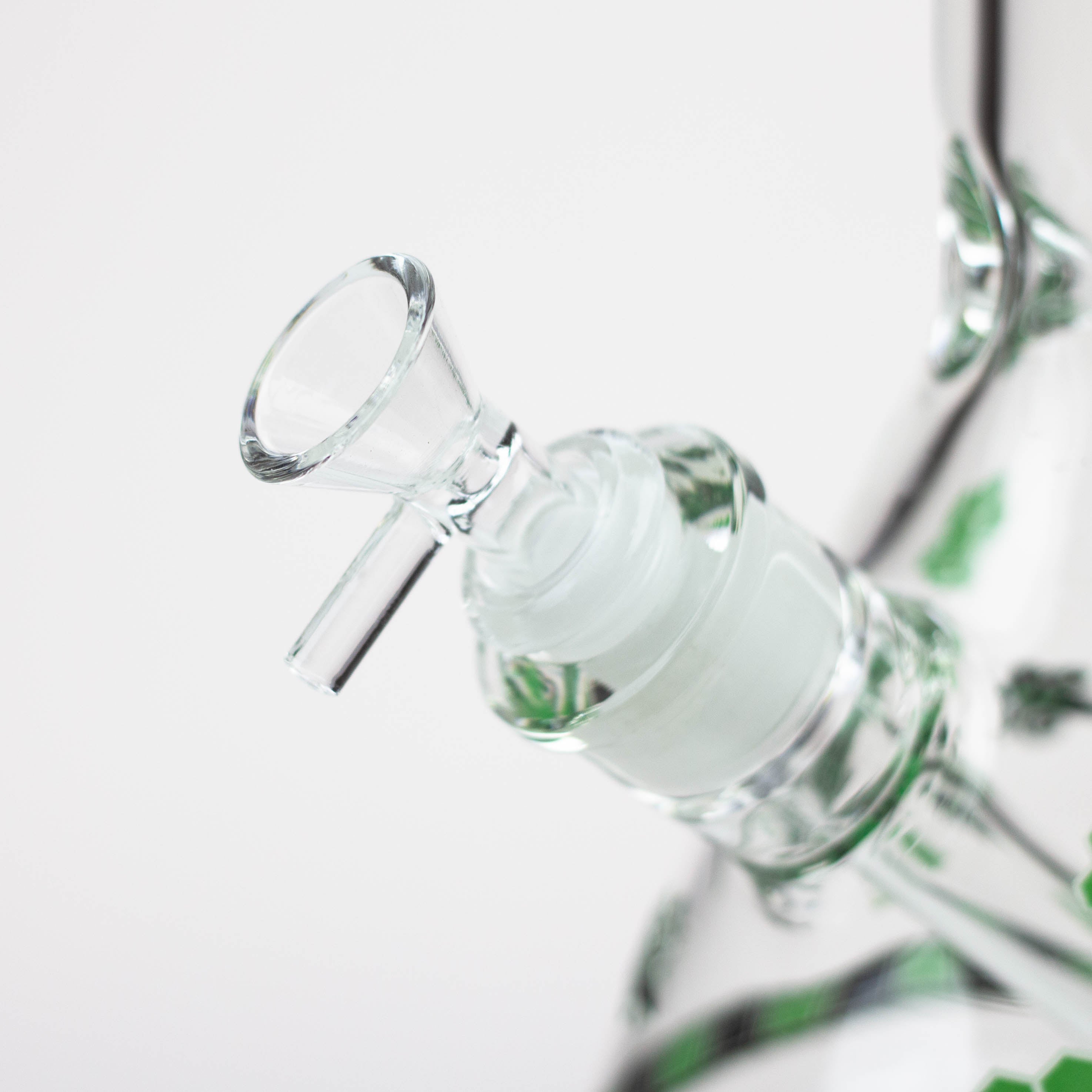 14" Honey bee glow in the dark / 7mm / glass beaker bong [A25]