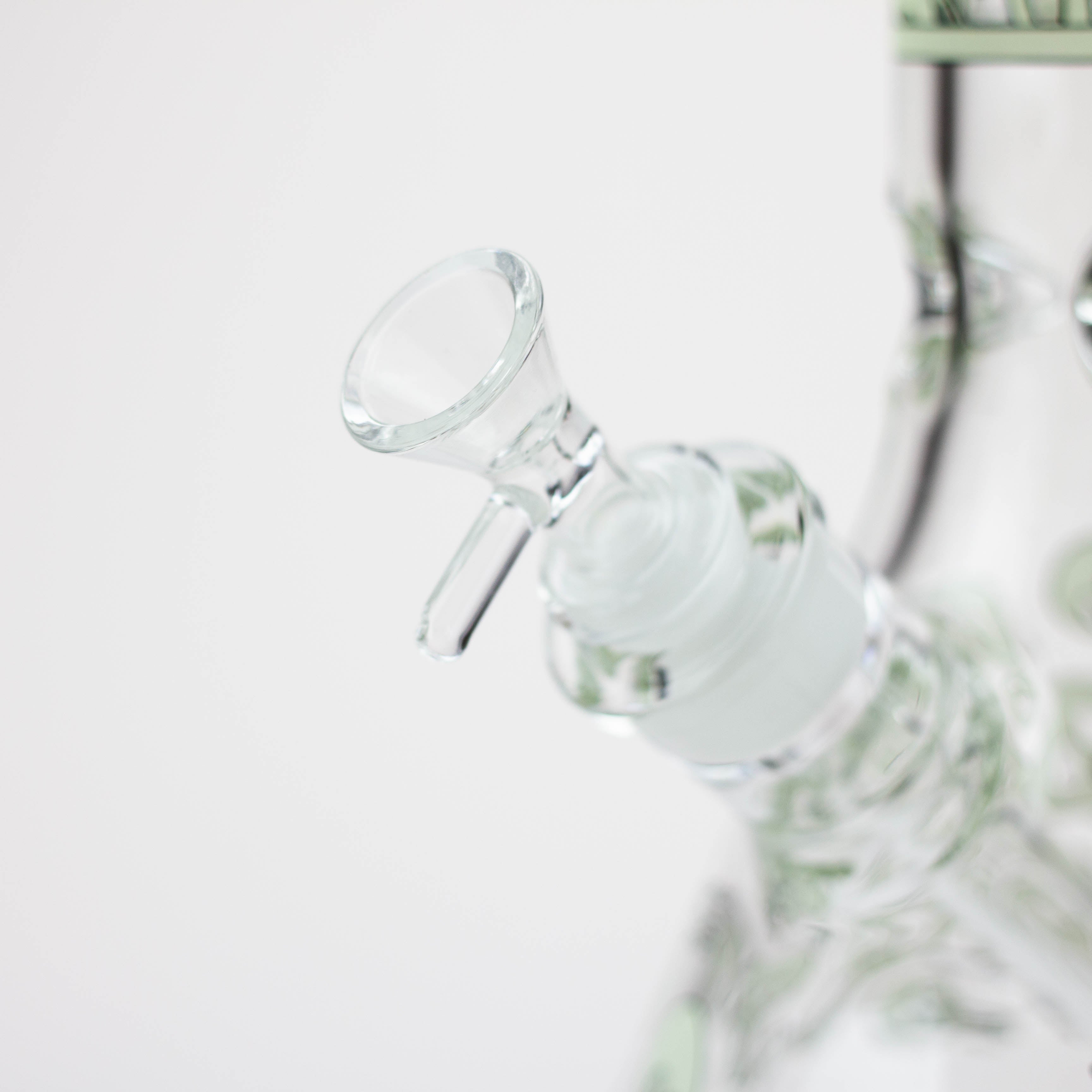14" Ghost Pattern glow in the dark / 7mm / glass beaker bong [CH-105]