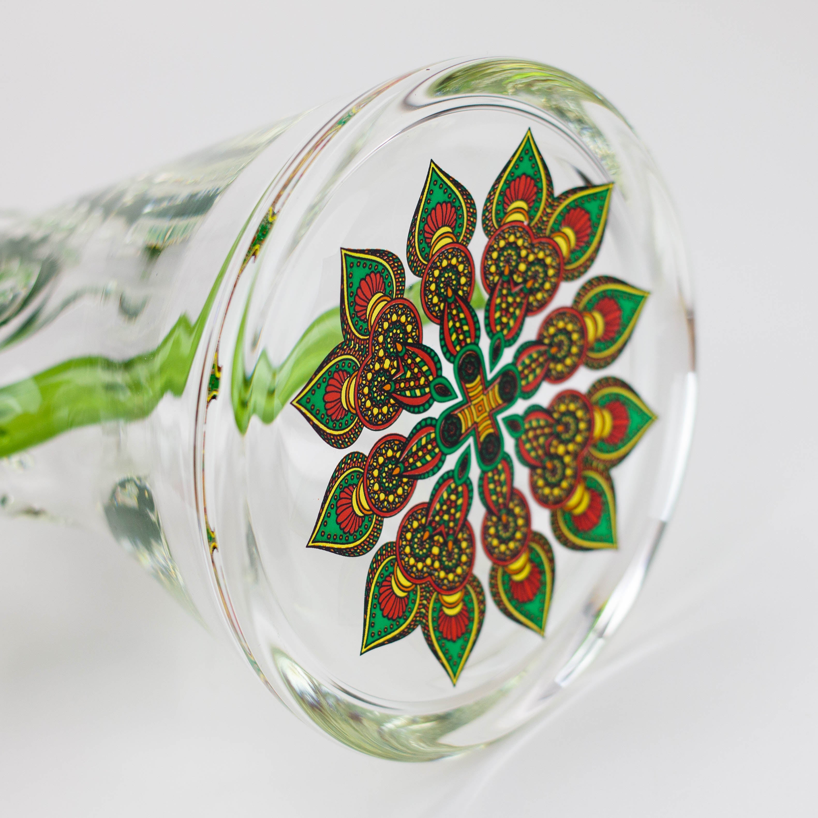 18" Spark 9 mm glass water bong with thick base