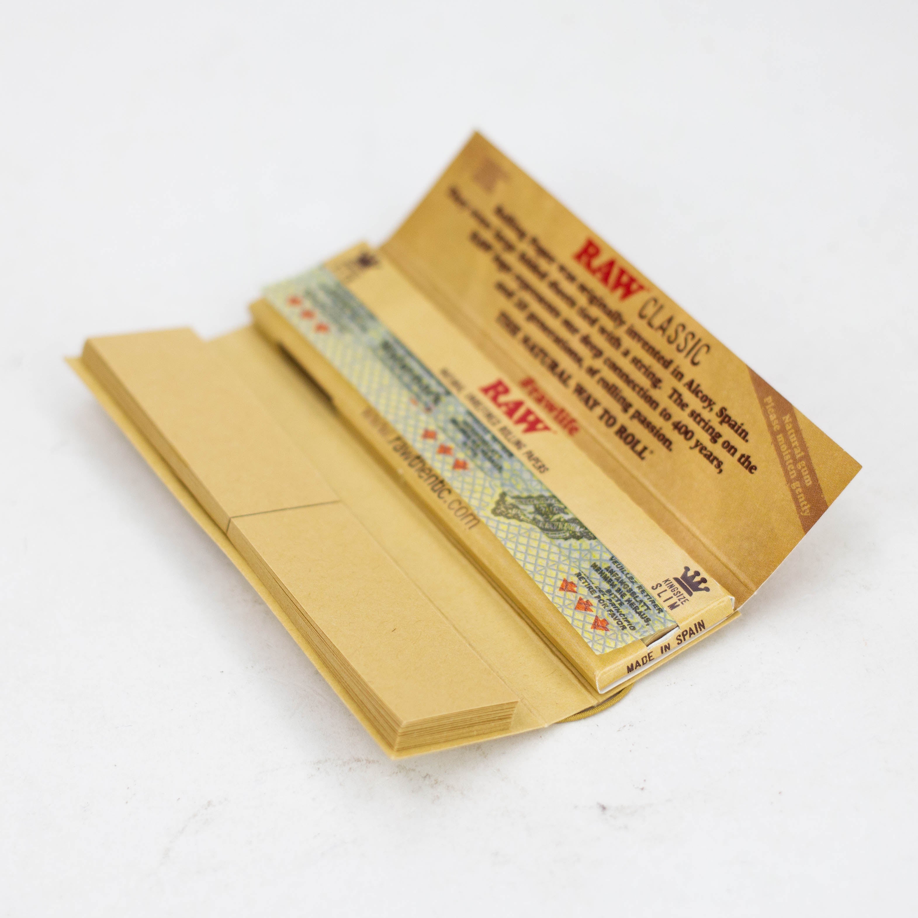 RAW Classic Connoisseur King Rolling Paper w/Tips [CP1133]