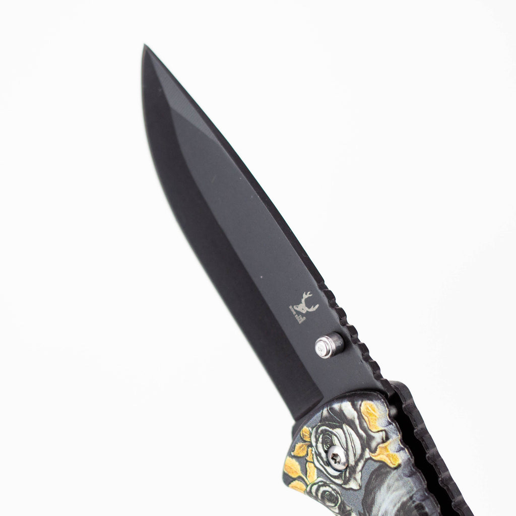 The Bone Edge Skull Wolf Folding Knife 8.5″ Stainless Steel [13250]