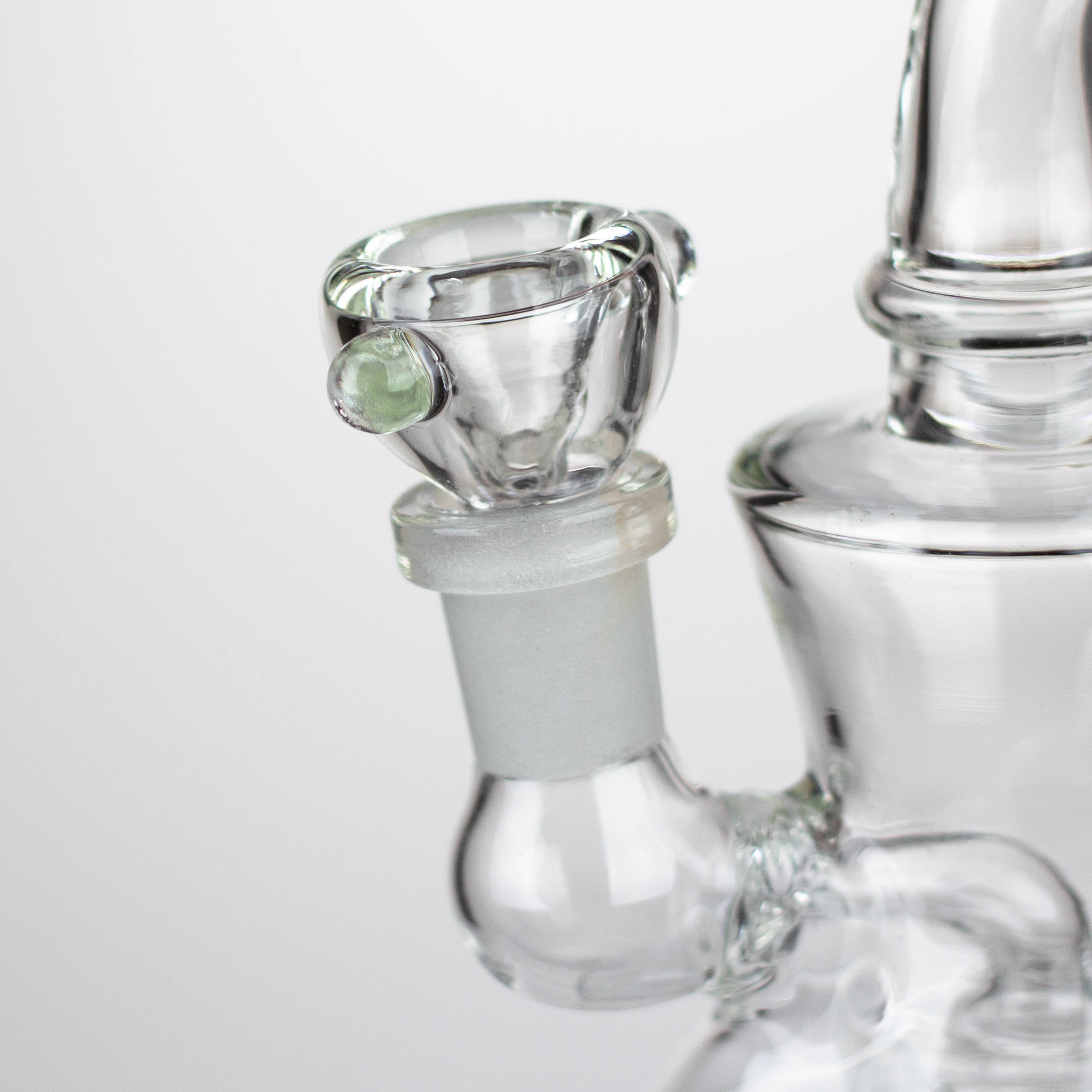 6.5" glass bong with shower head diffuser