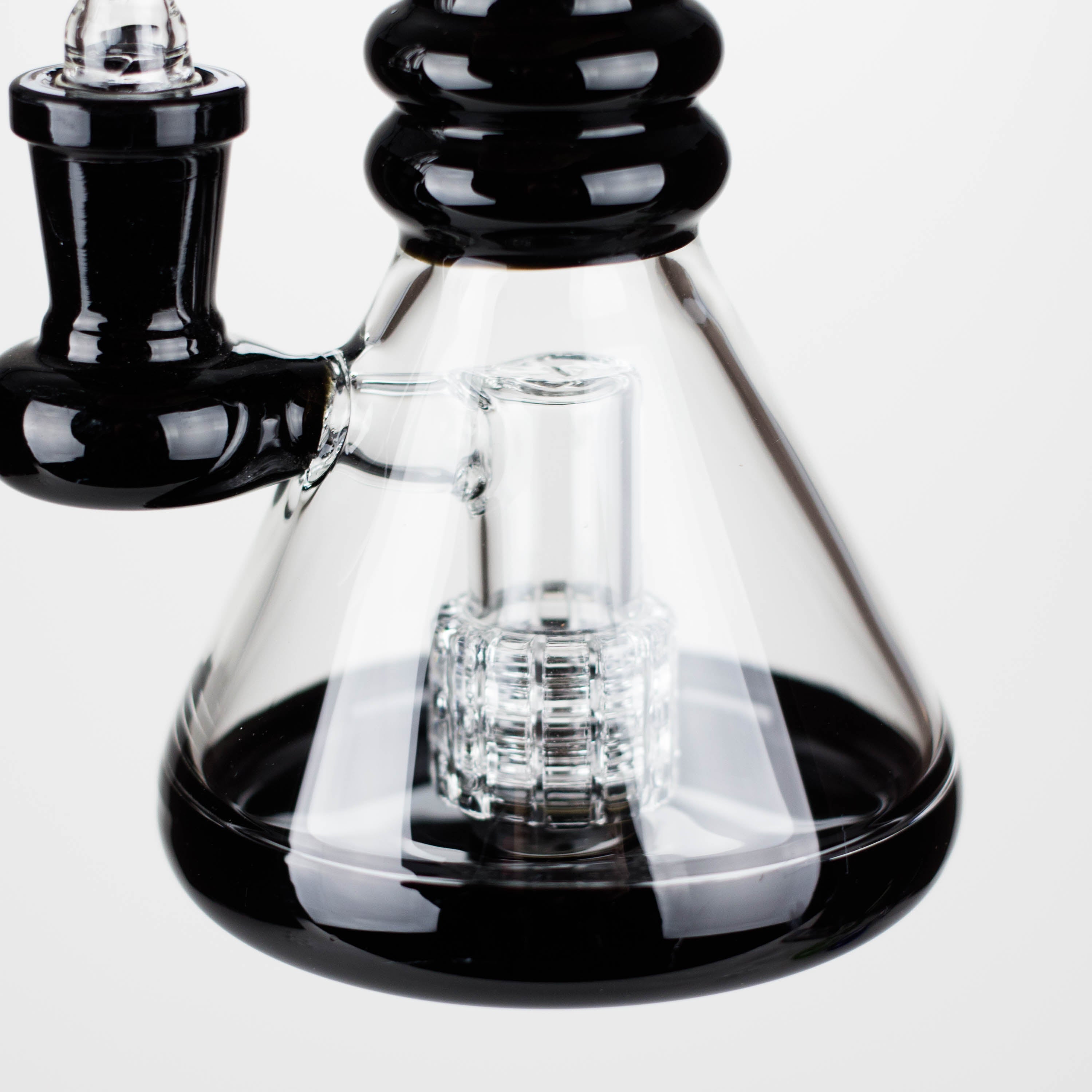 Z7"  2-in-1 Color accented Rig with perc (Banger and Bowl Included)