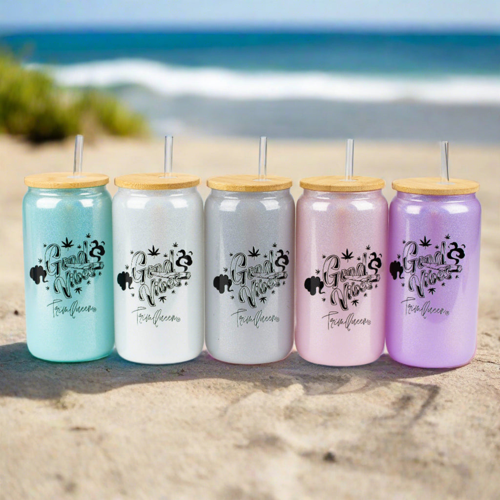 TRIM QUEEN | GOOD VIBES GLASS TUMBLER WITH LID AND STRAW