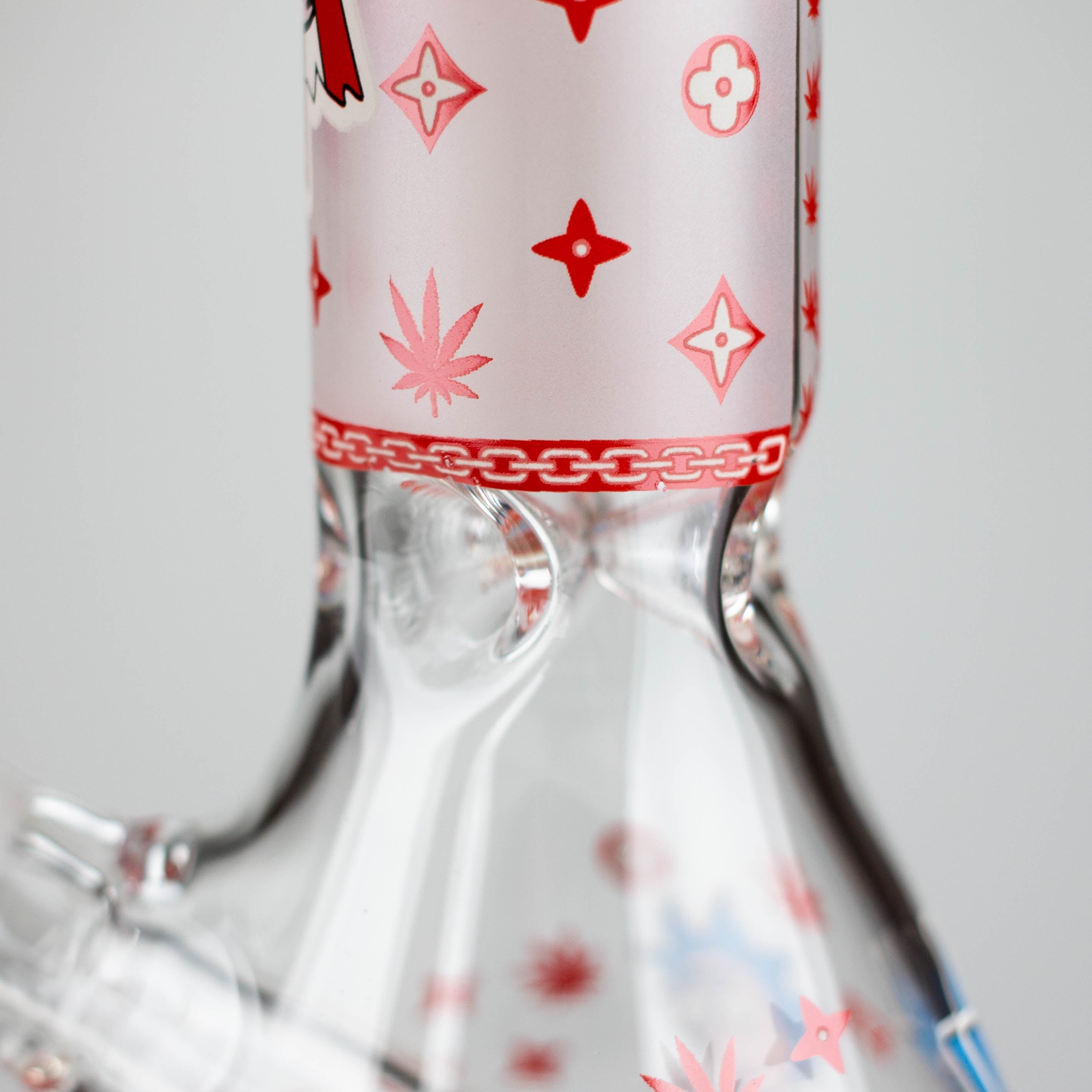 Z10" Glow in the dark Glass Bong With RM Design