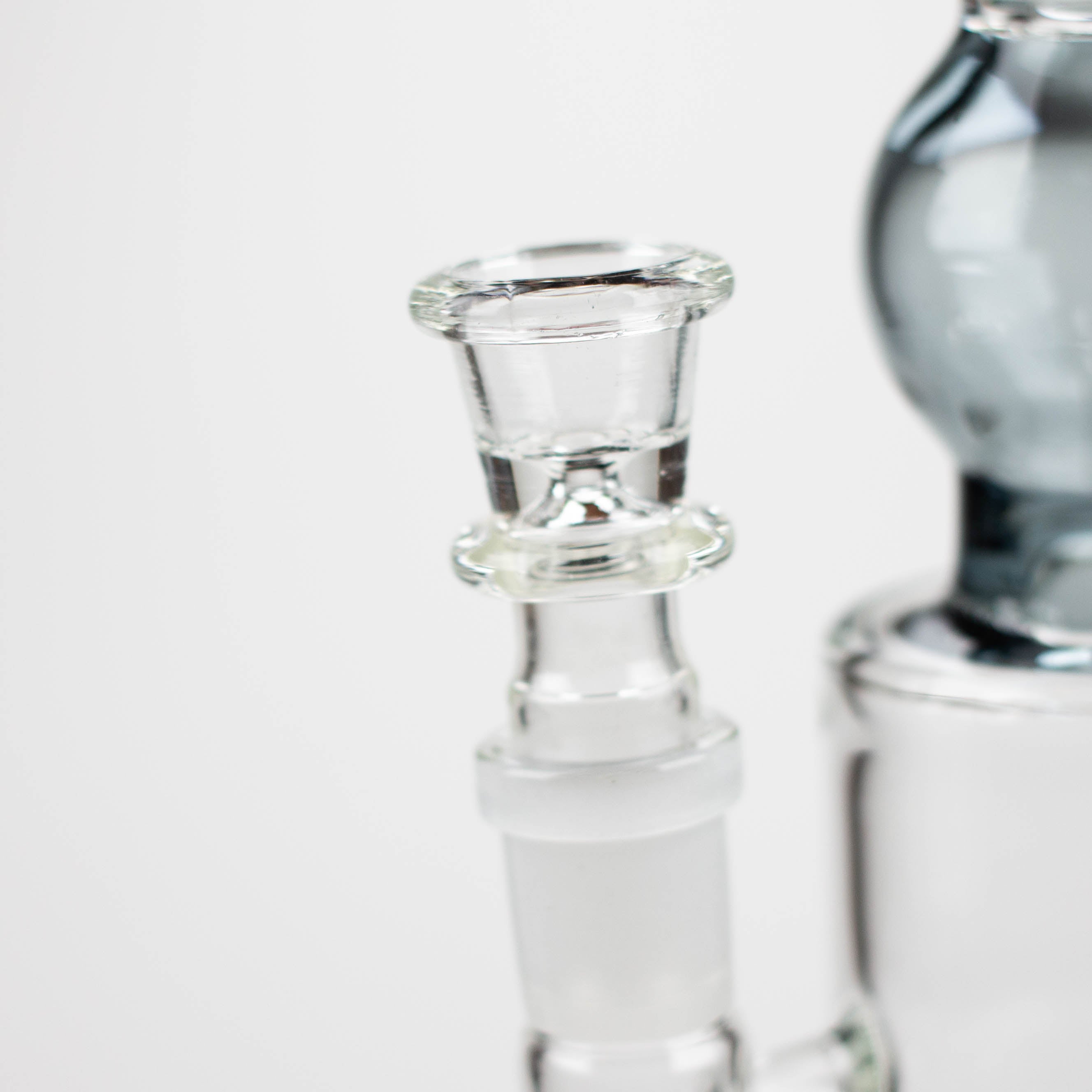 11" Color accented glass bong with honeycomb diffuser-Assorted