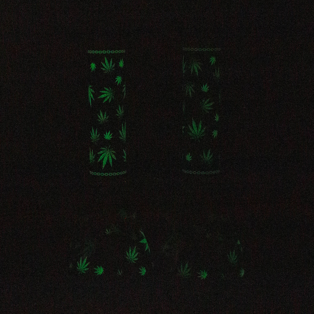 14" 7mm Leaf Design Grown In the Dark Water Bong
