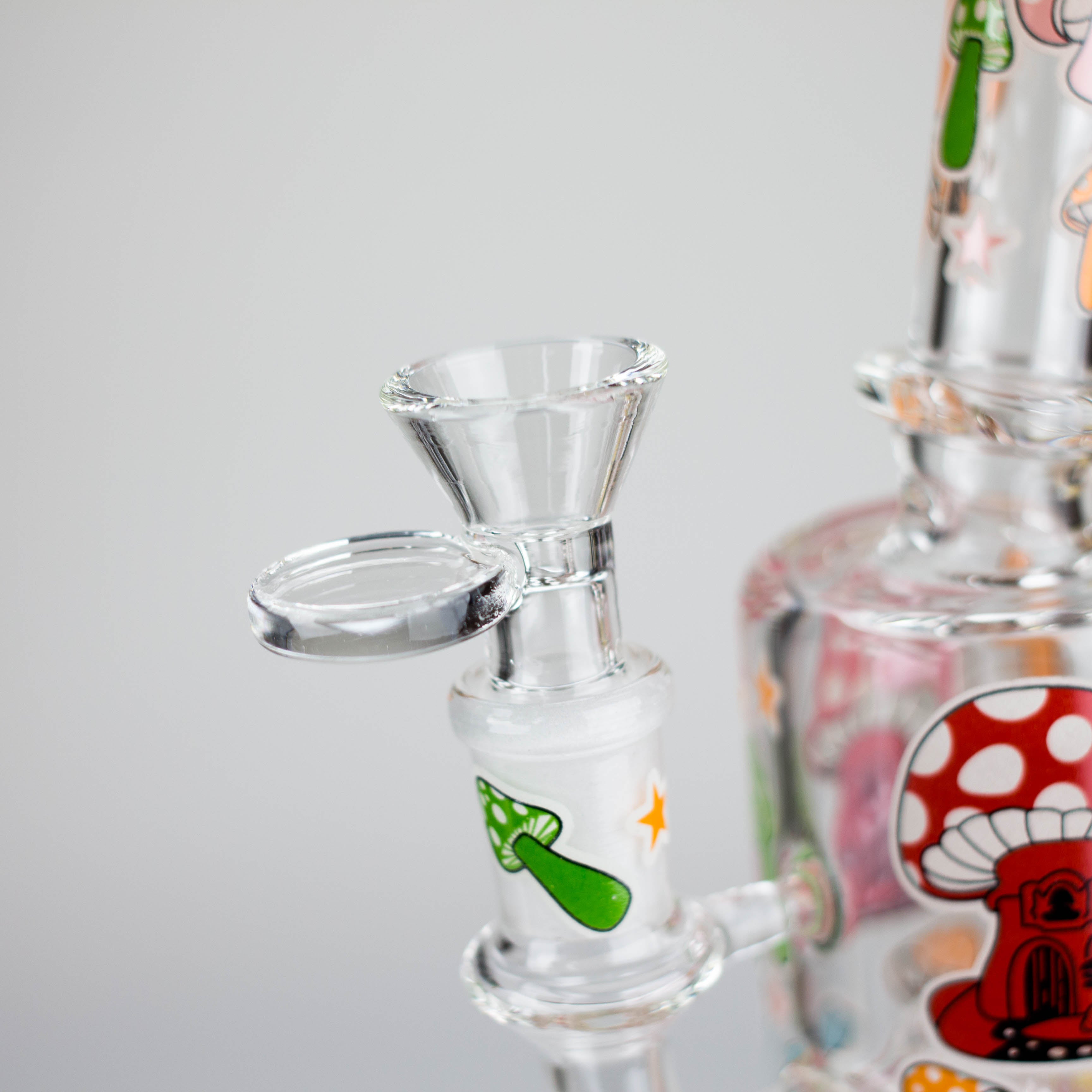 Z7" Color accented  Glass Bong With Perc- Mushroom Design