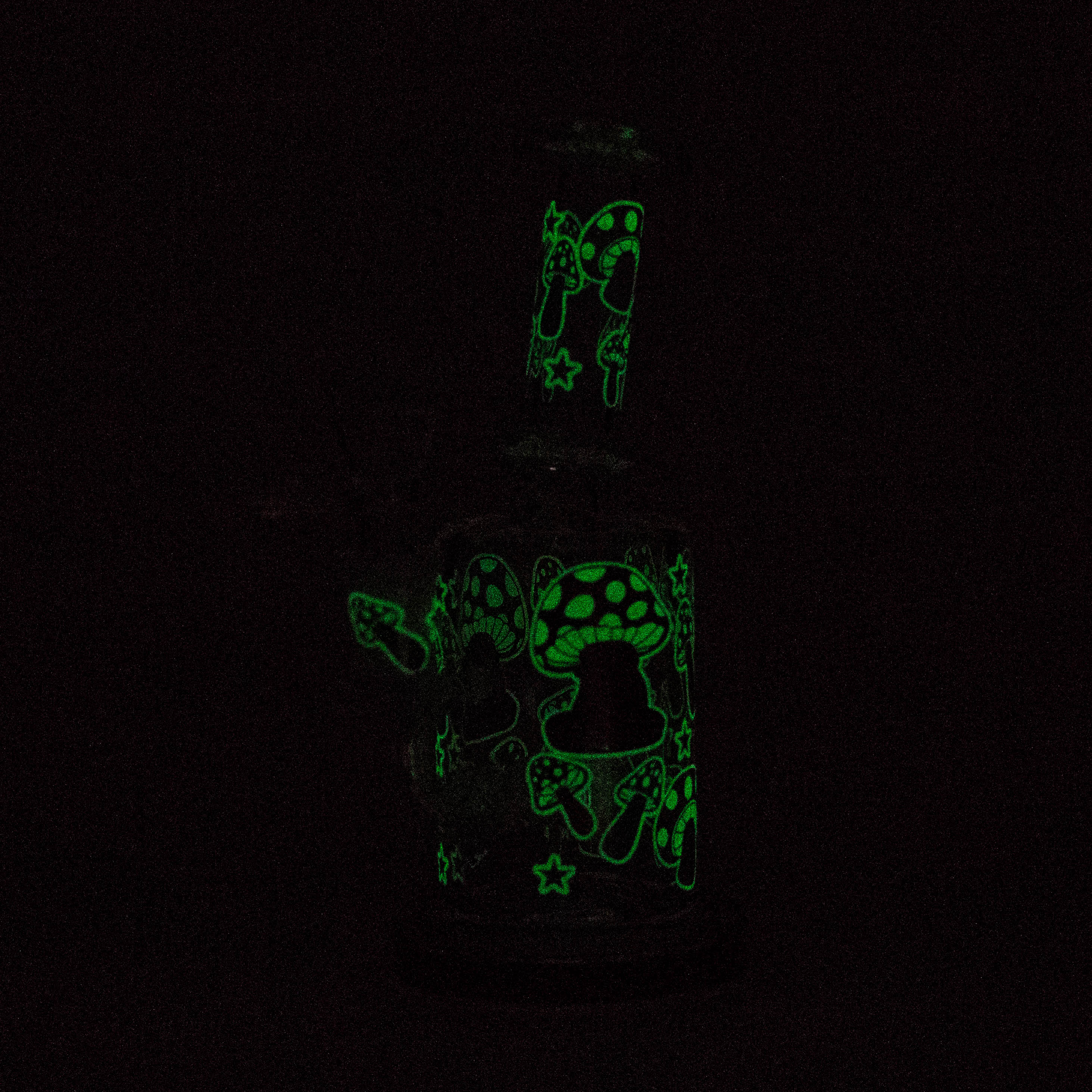 Z7" Color accented  Glass Bong With Perc- Mushroom Design