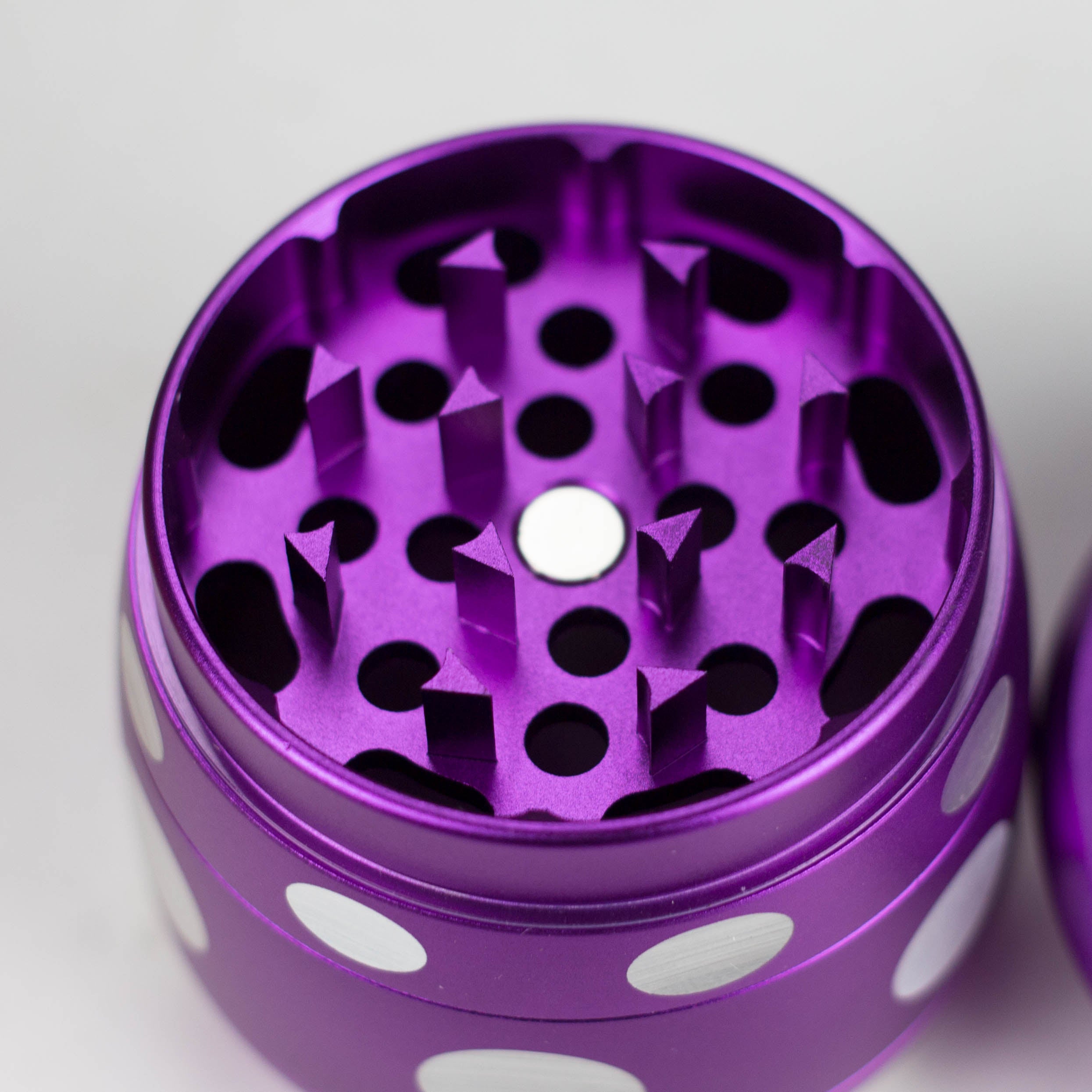 ZAluminum Mushroom Grinder 4 Layers