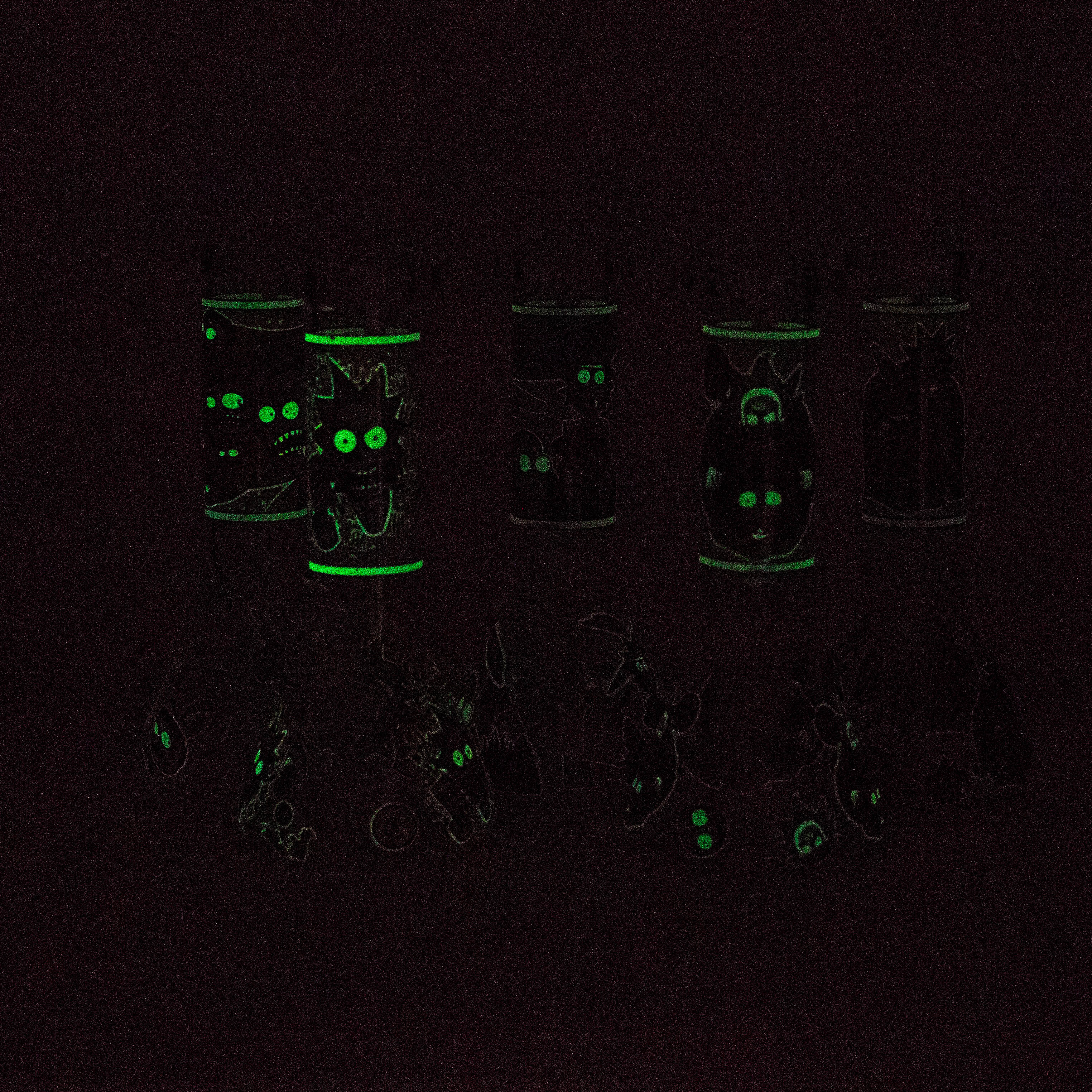 8.5" Cartoon Designs Glow In The Dark beaker bong In the Box [PIP301]