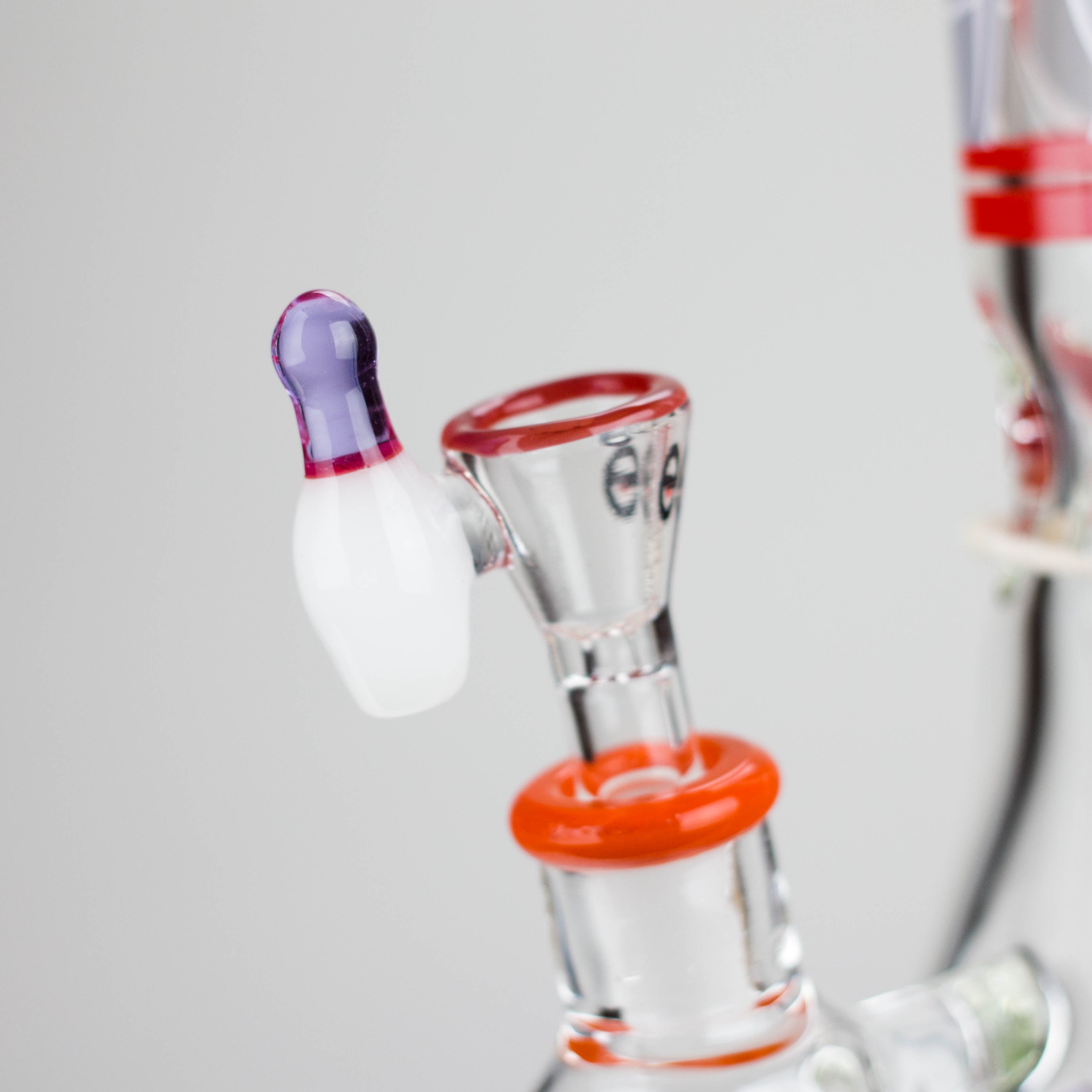 Cheech | 15" Bowling Pin Perc Bong CHE-355