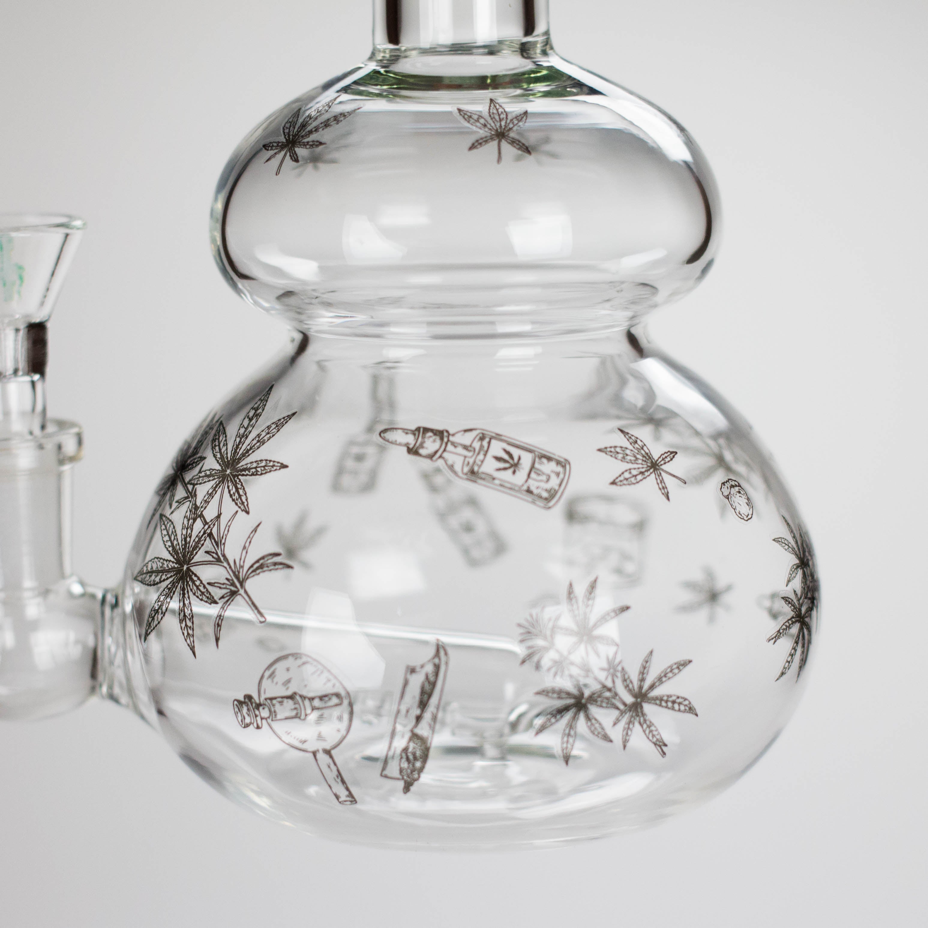 Haze | 9″ Bubble Base Glass Bong – Green Weed Leaf Design (Mini-A)