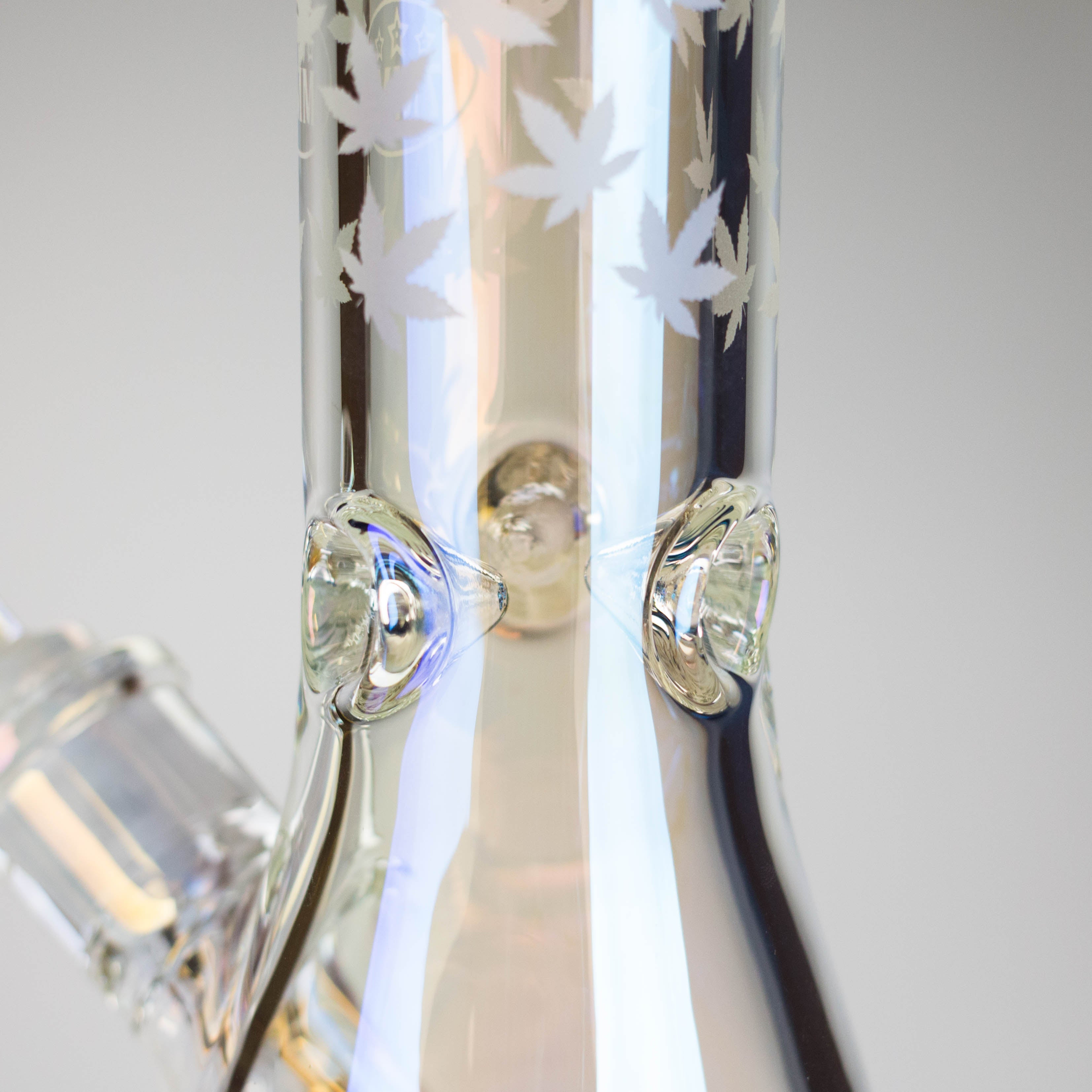 Xtreme | 13″ 7mm Electro-Plated Beaker Bong – (XTR-210)