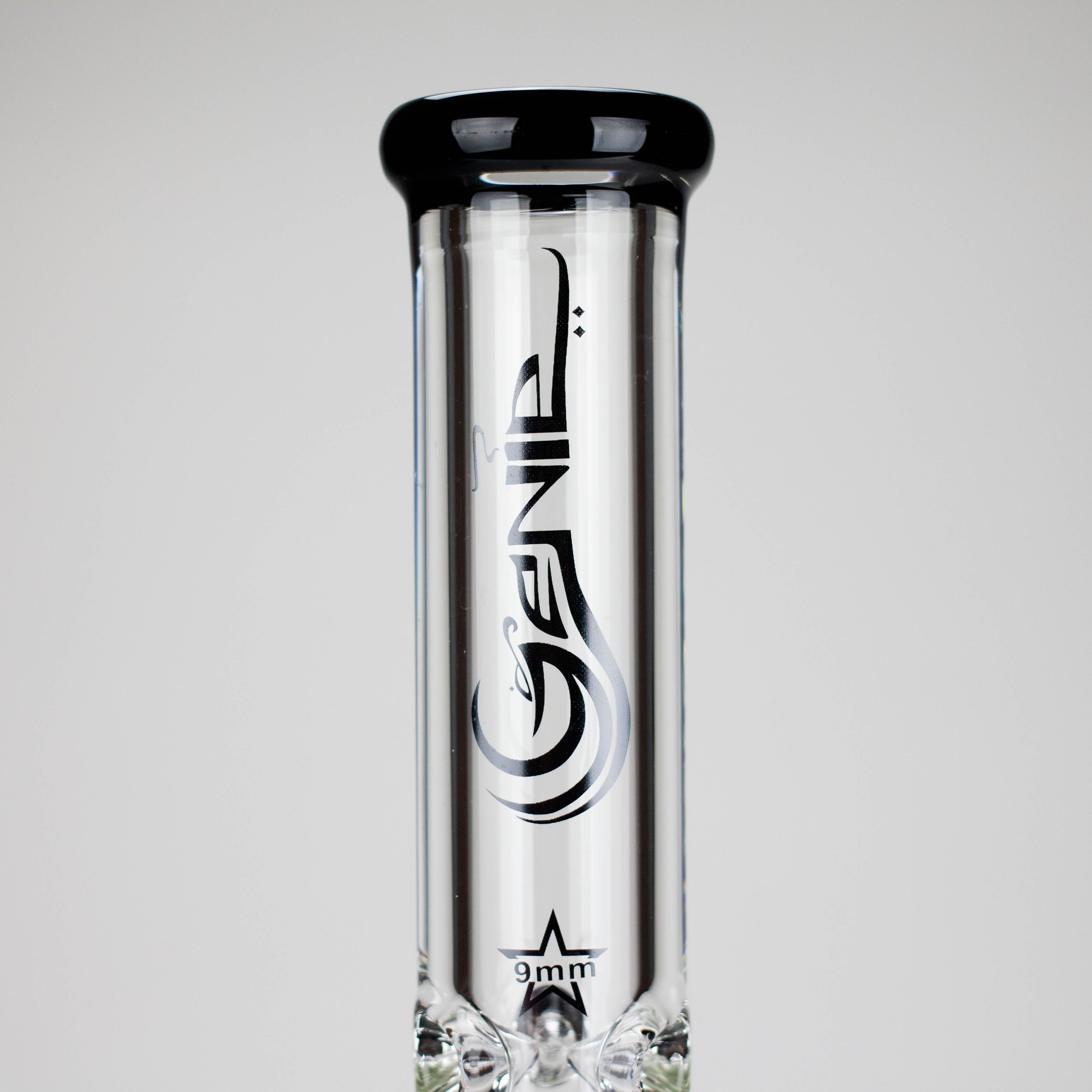 Genie | 17.5" 10-Arm 9mm Colored Bottom Glass Bong [GE4180]