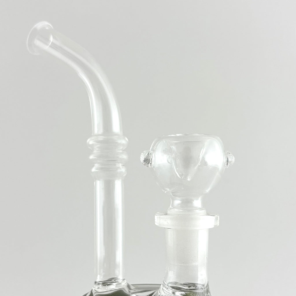 8" Soda Can Water Pipe