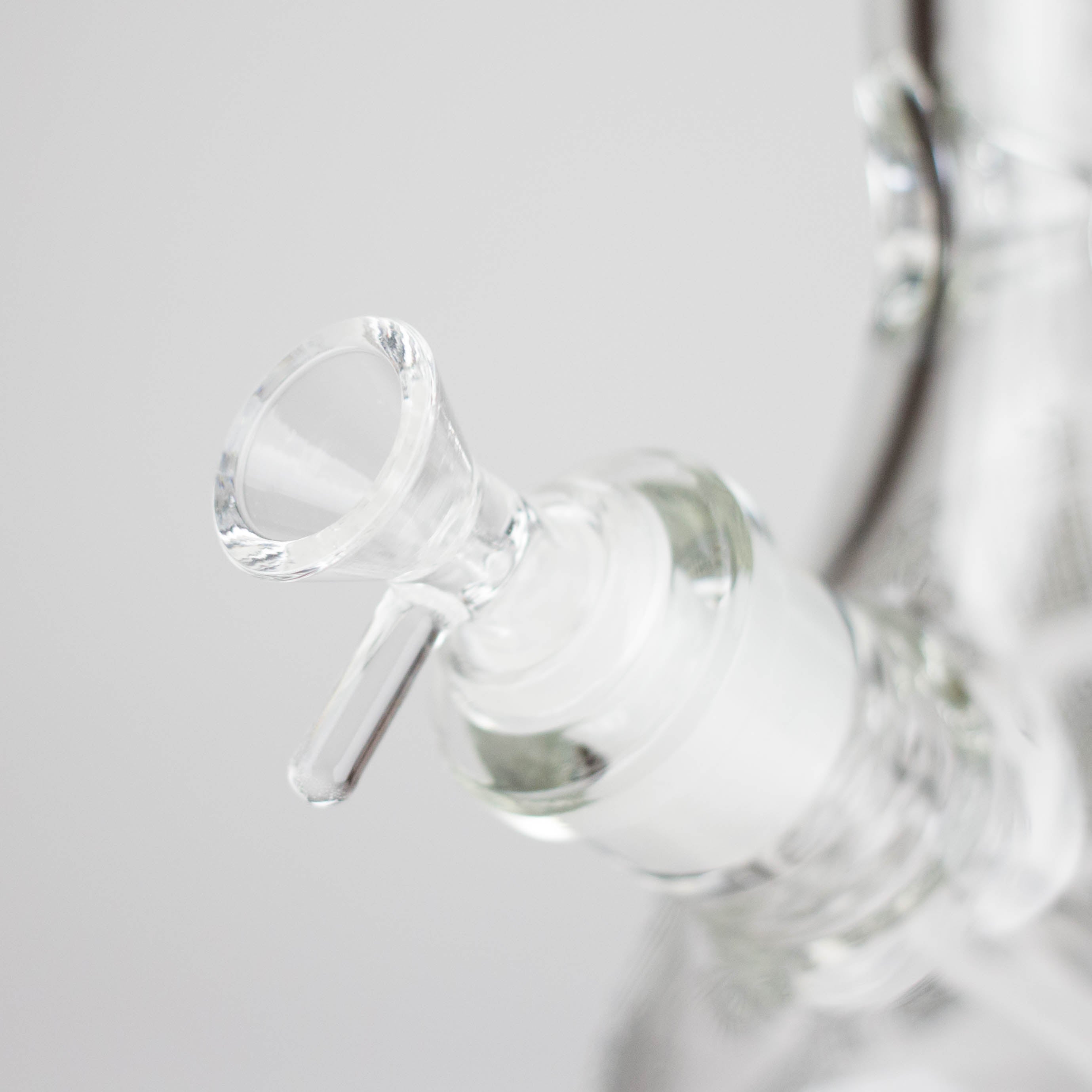 14" Glow-in-the-Dark Egyptian Design Beaker Bong – 7mm Thick