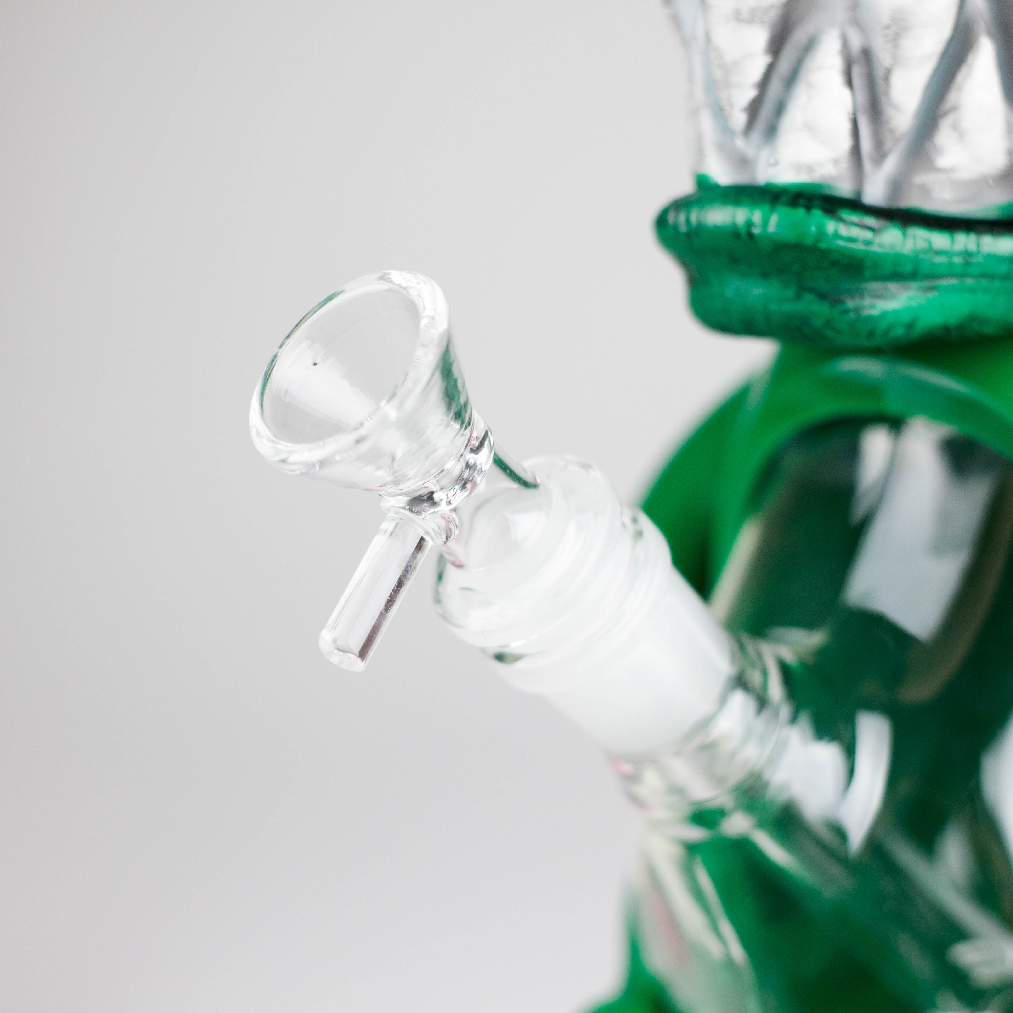 8" Dinosaur Kalakala water pipe