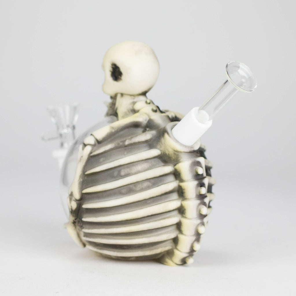 5.8" Resin Skull man Water pipe