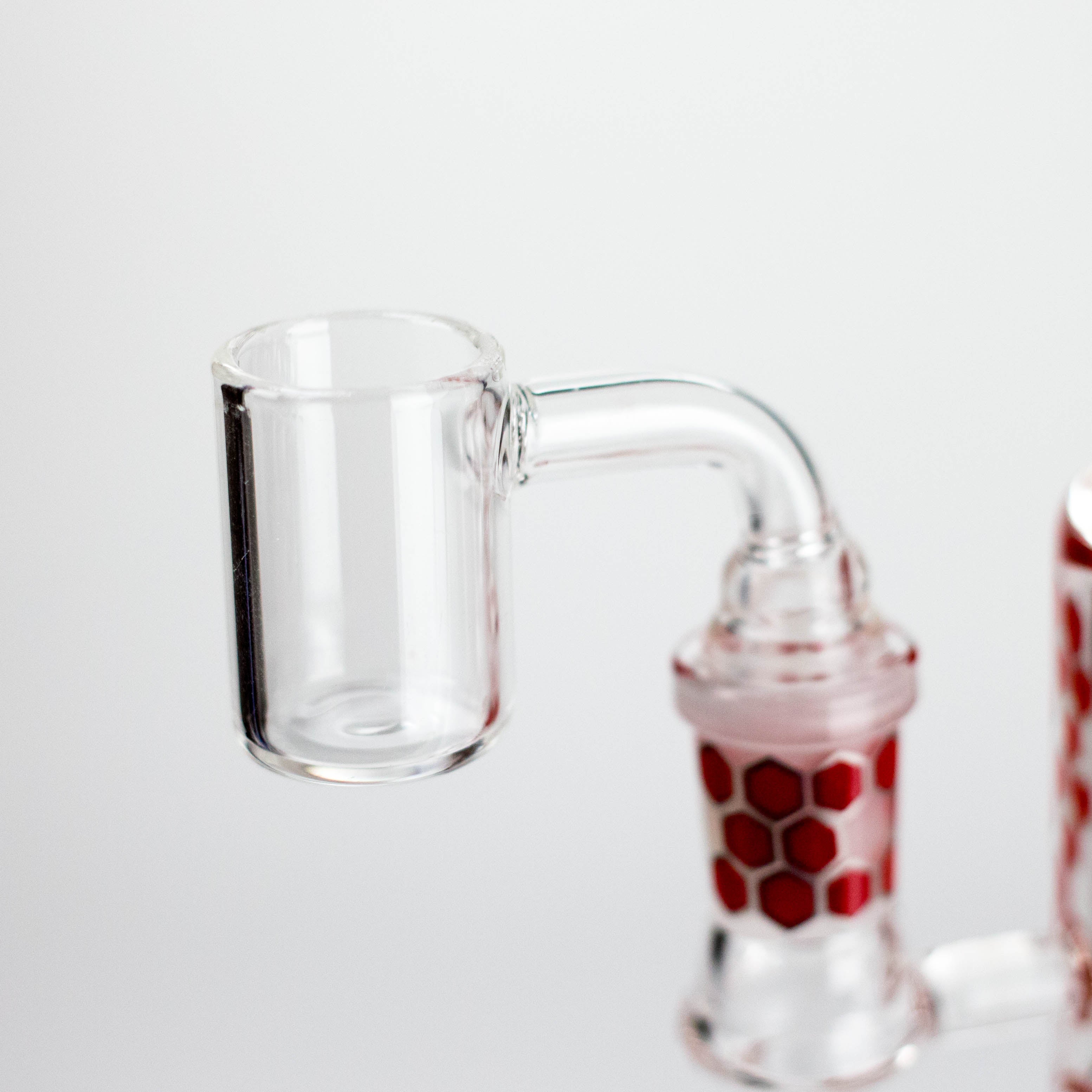 7" 2-in-1 Beehive Design Rig with Perc Banger & Bowl Included