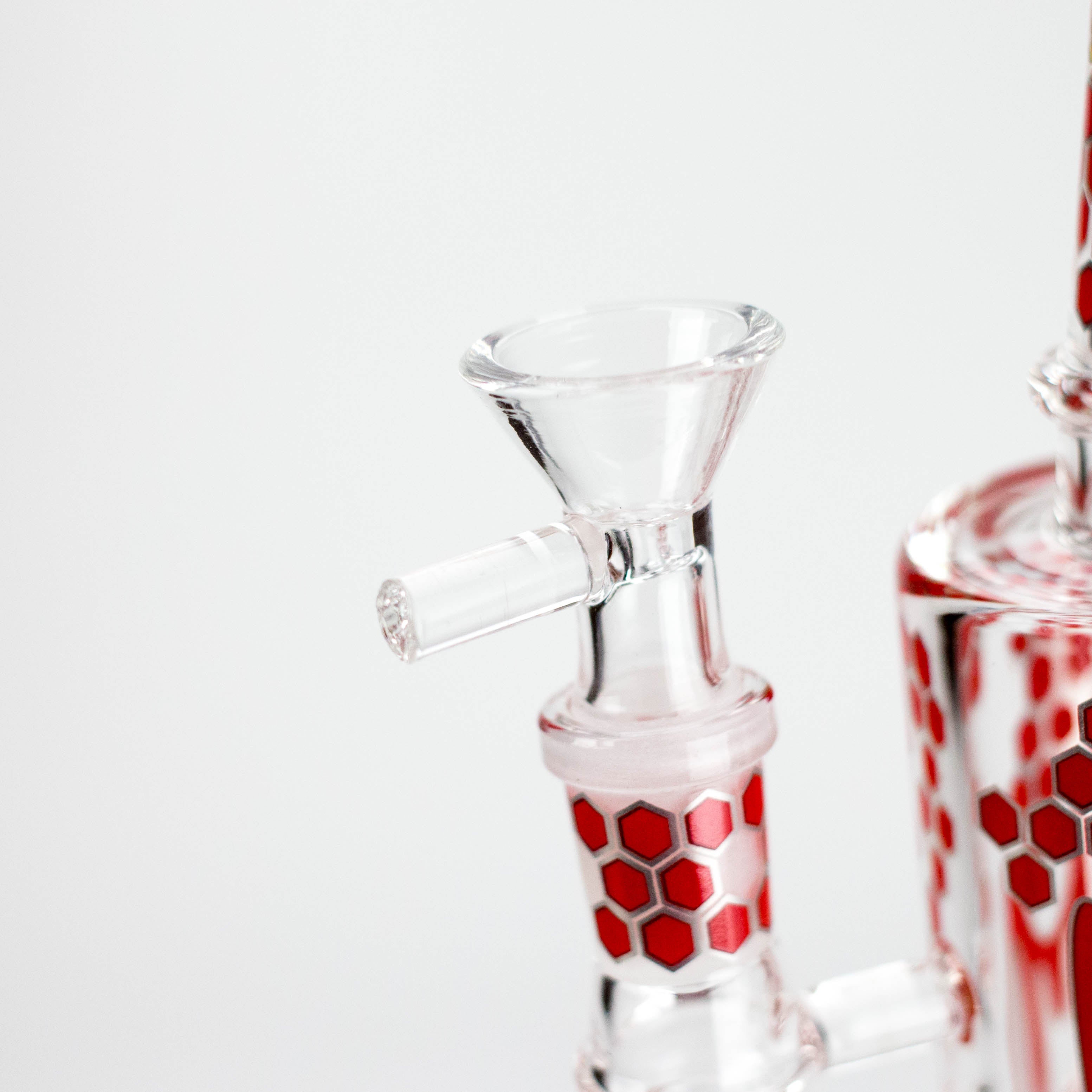 7" 2-in-1 Beehive Design Rig with Perc Banger & Bowl Included