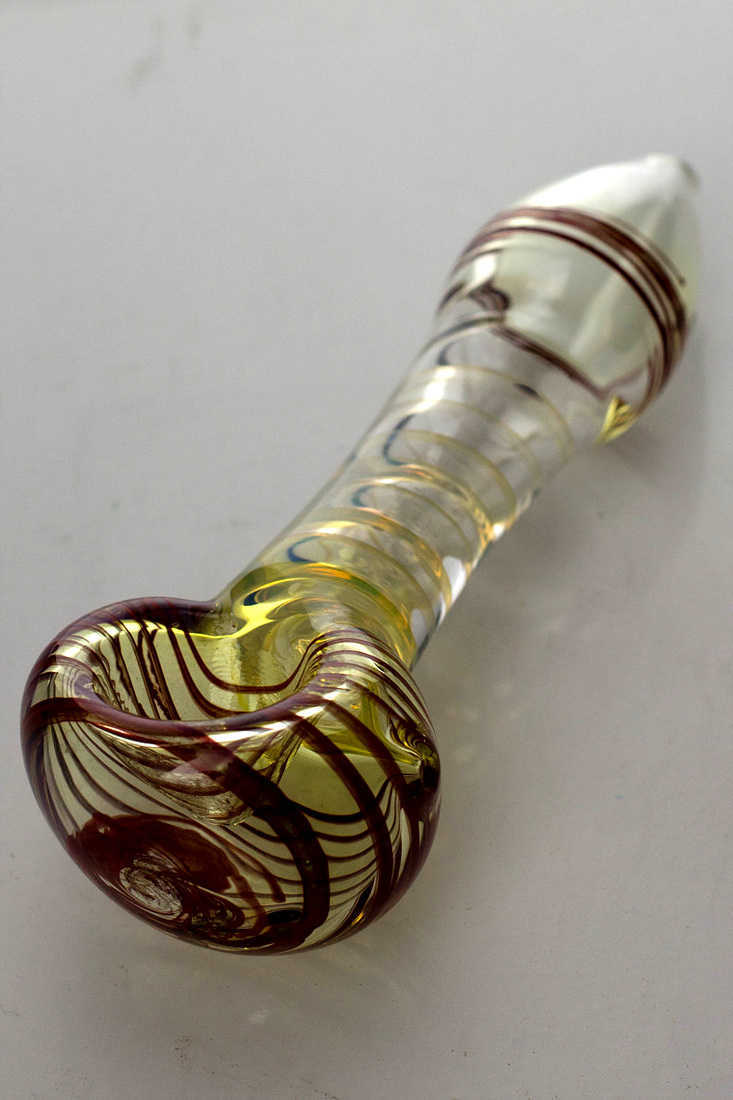 Changing colors spiral glass hand pipe