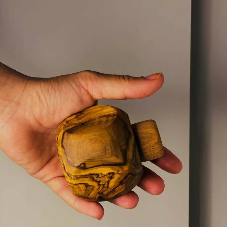 VOW | Olive Wood Apple Dugout/Smoker's Gift 1