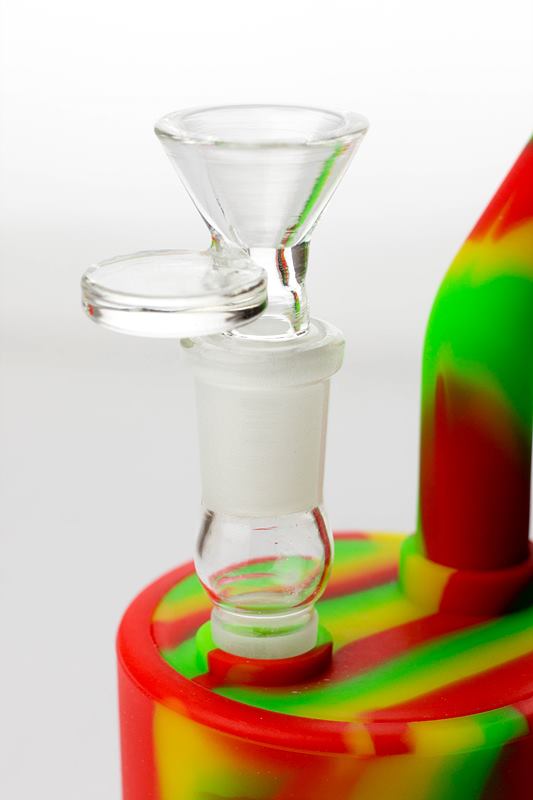 7" Detachable silicone bubbler