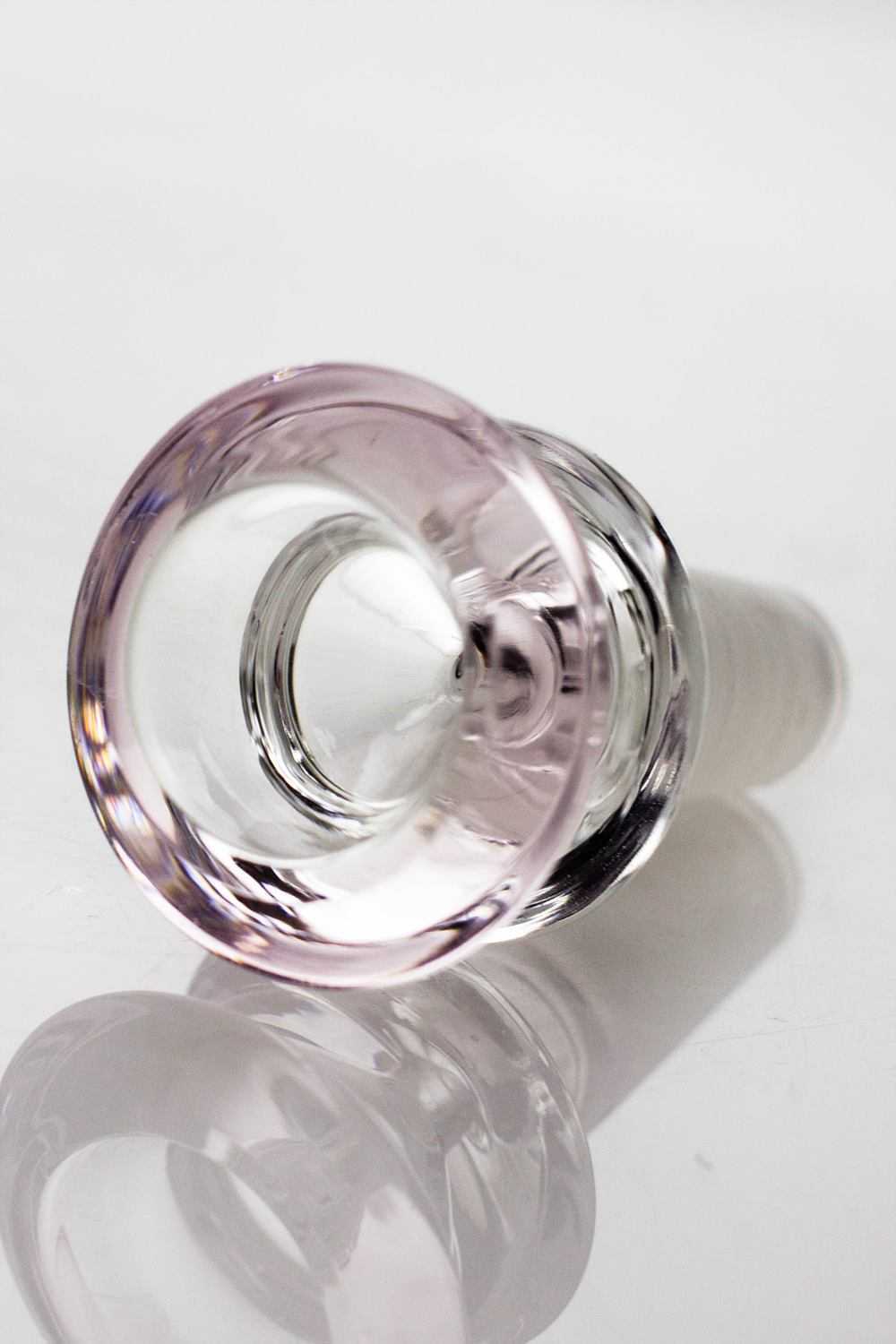 Color accented glass bowl