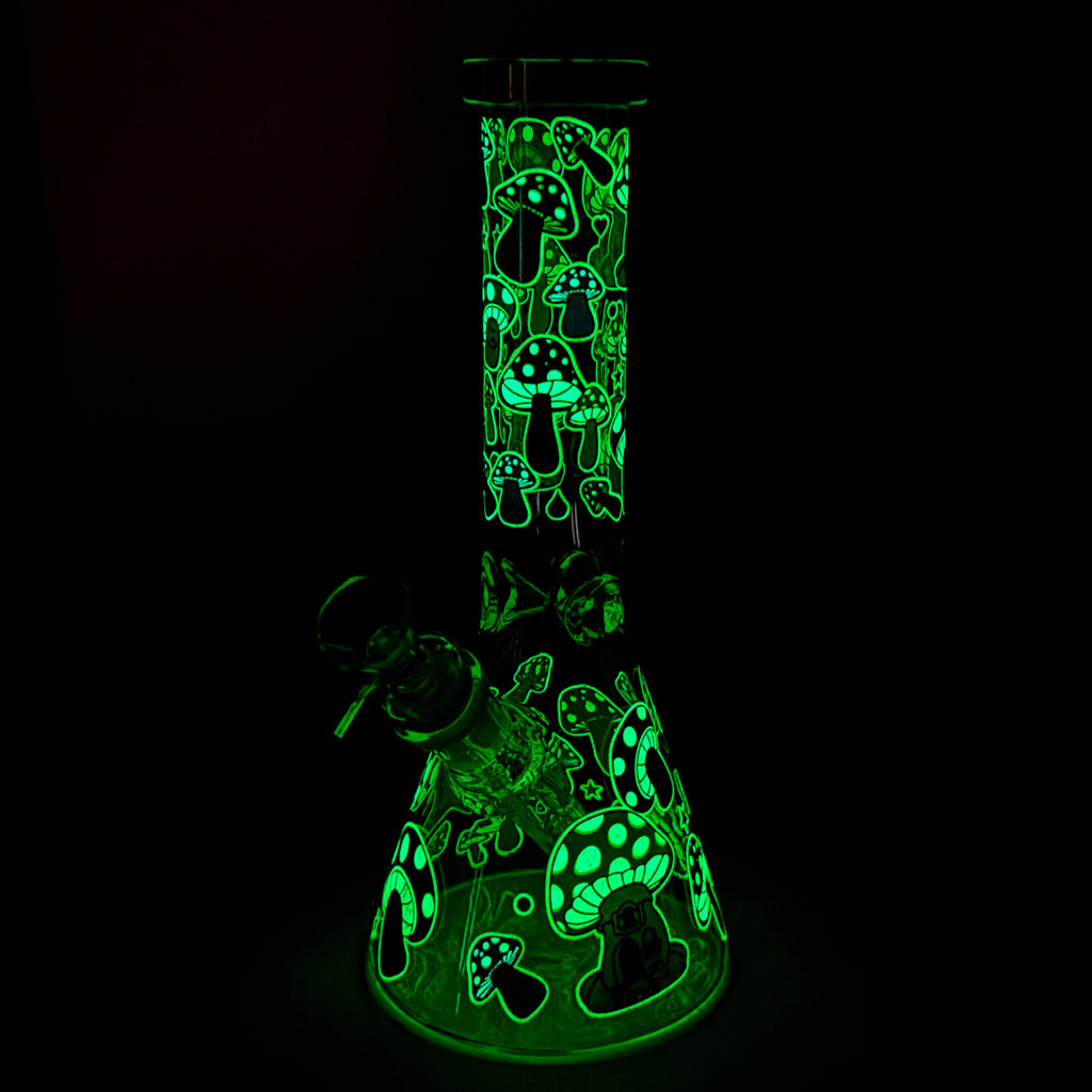 10" GlowShroom Glass Bong – 5mm Thick Glass, Glow-in-the-Dark Mushroom Design