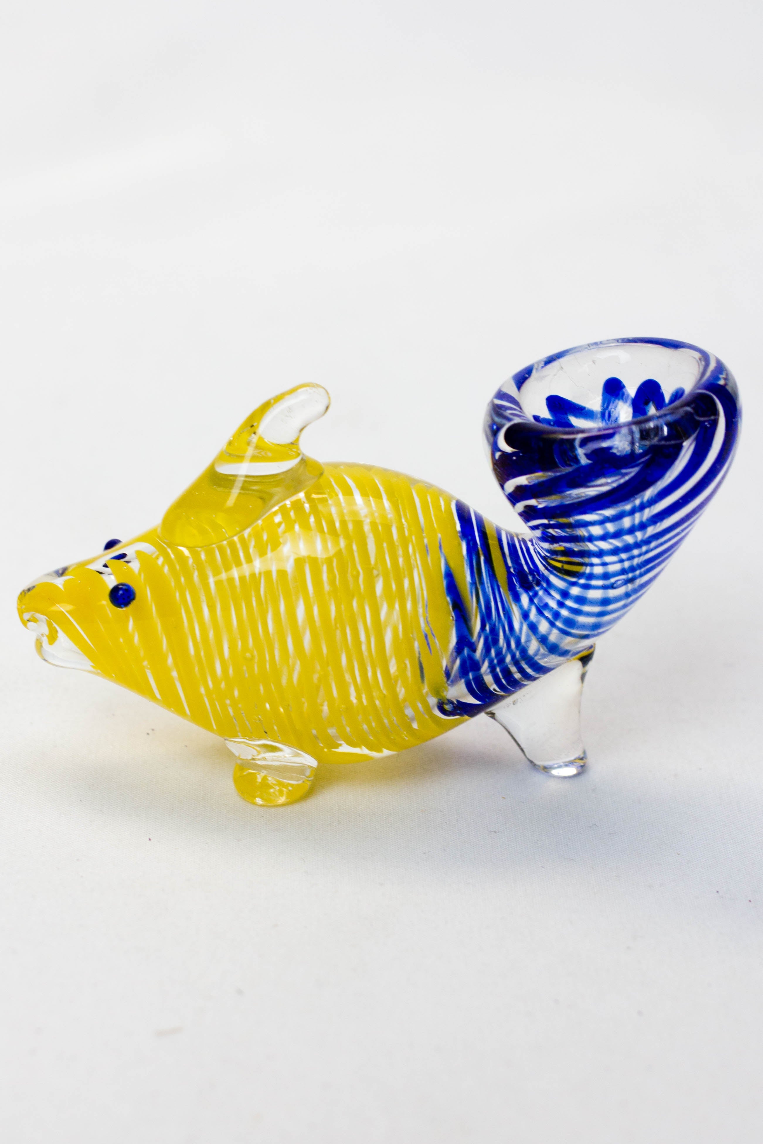 3.5" Goldfish shape glass hand pipe