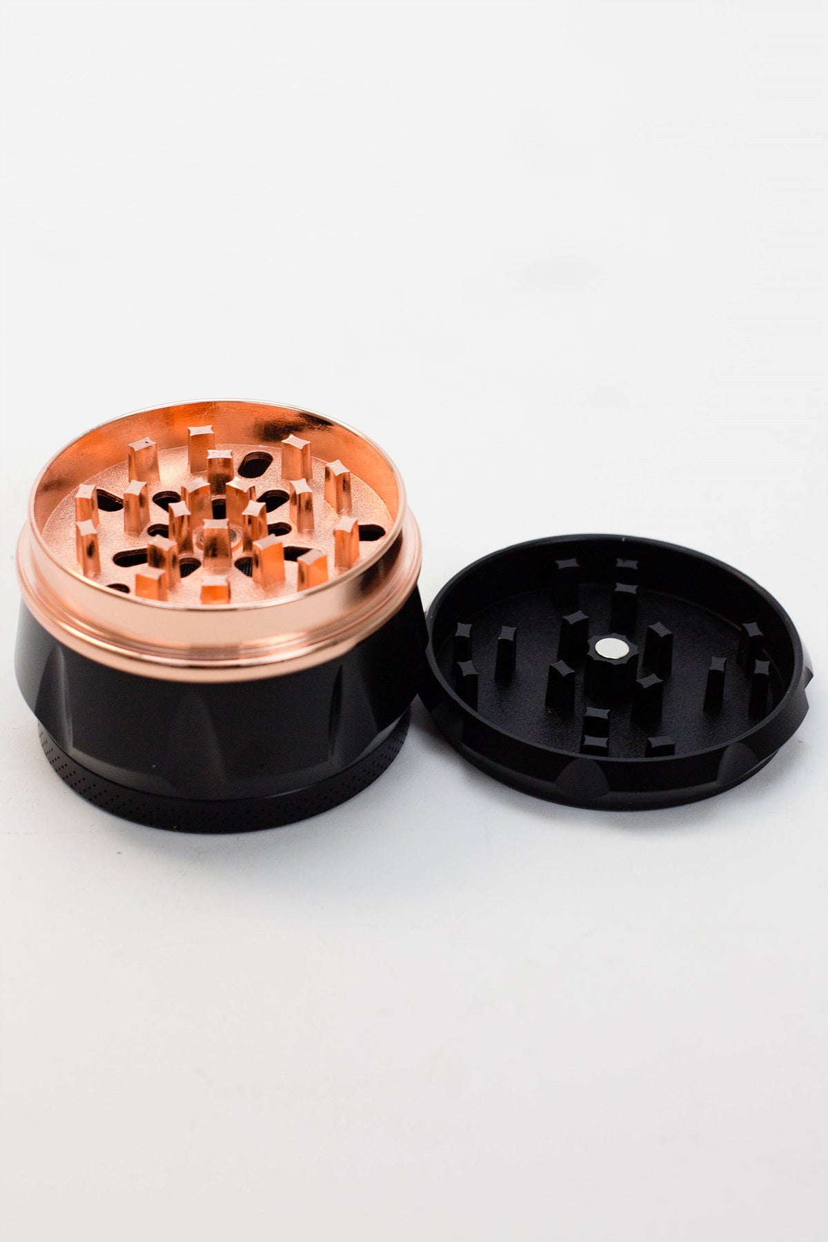 GHOST 4 parts black herb grinder