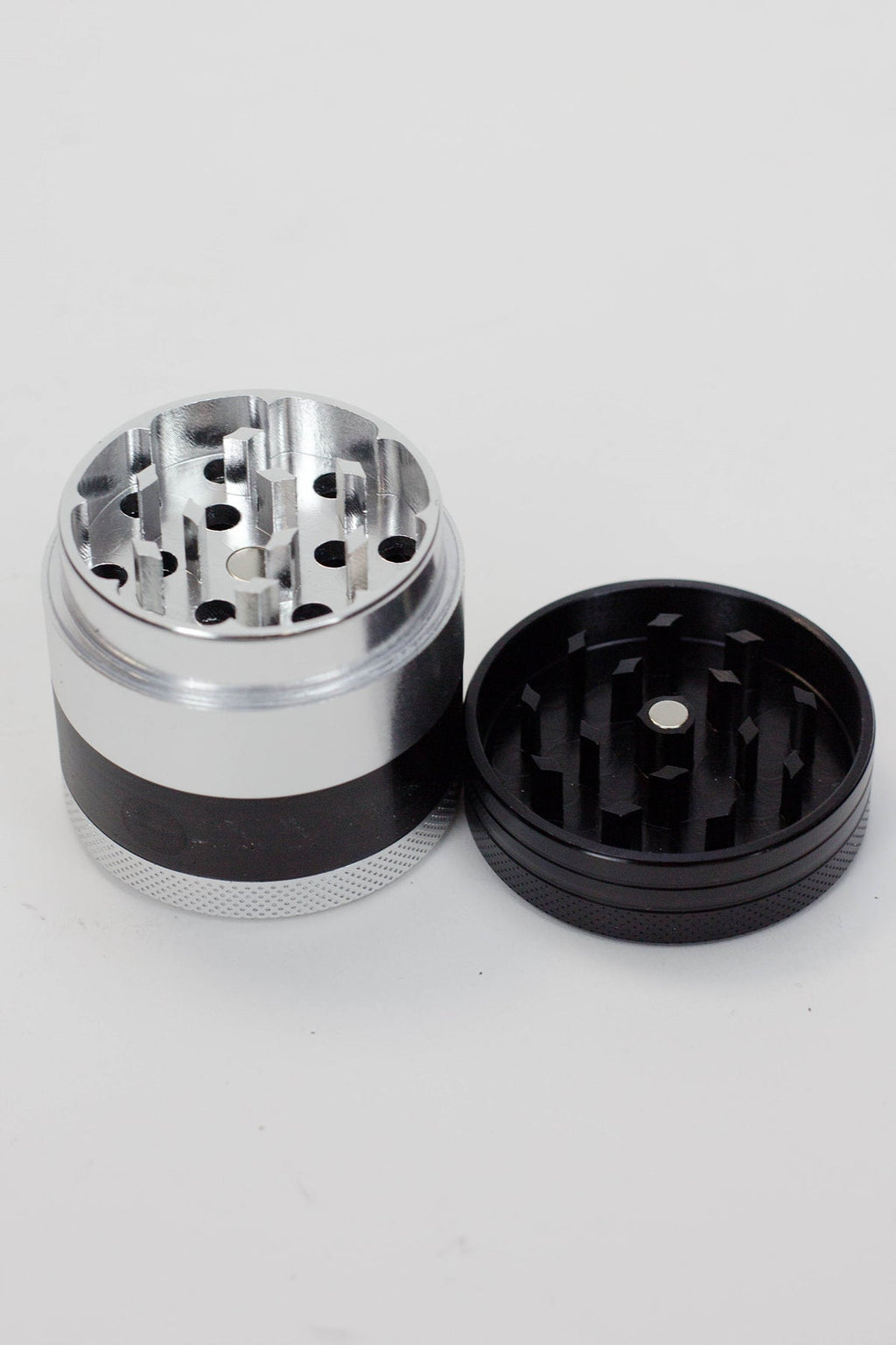 Genie 4 parts Quality Aluminum grinder Display of 12