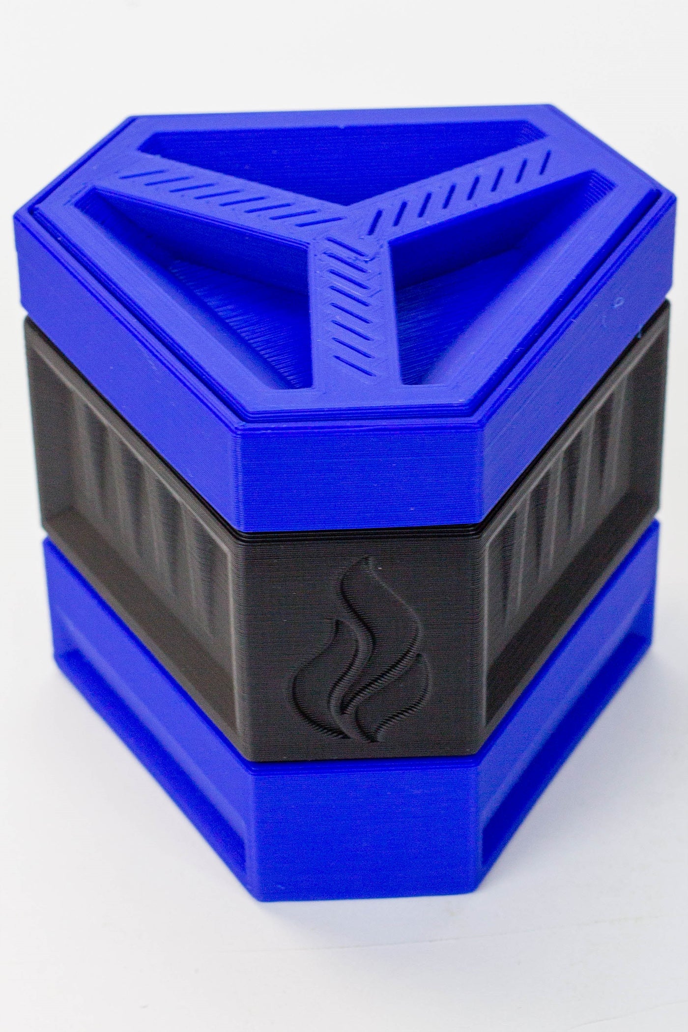 CONE CRUSHER (FILLS 46 PRE-ROLLED CONES)