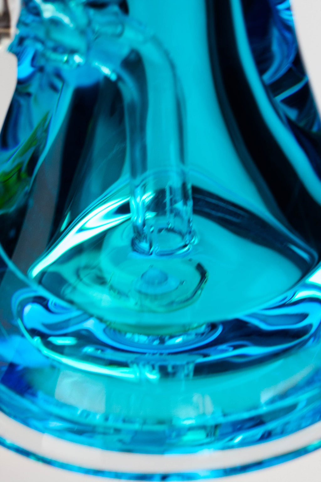9" GENIE Shower head glass beaker bong with liquid cooling freezer