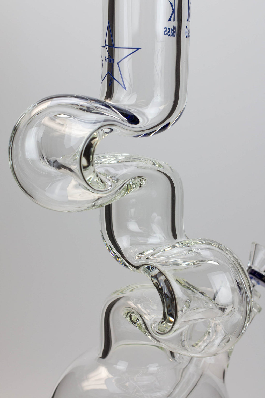 16" Spark 7mm Zig-zag glass bong