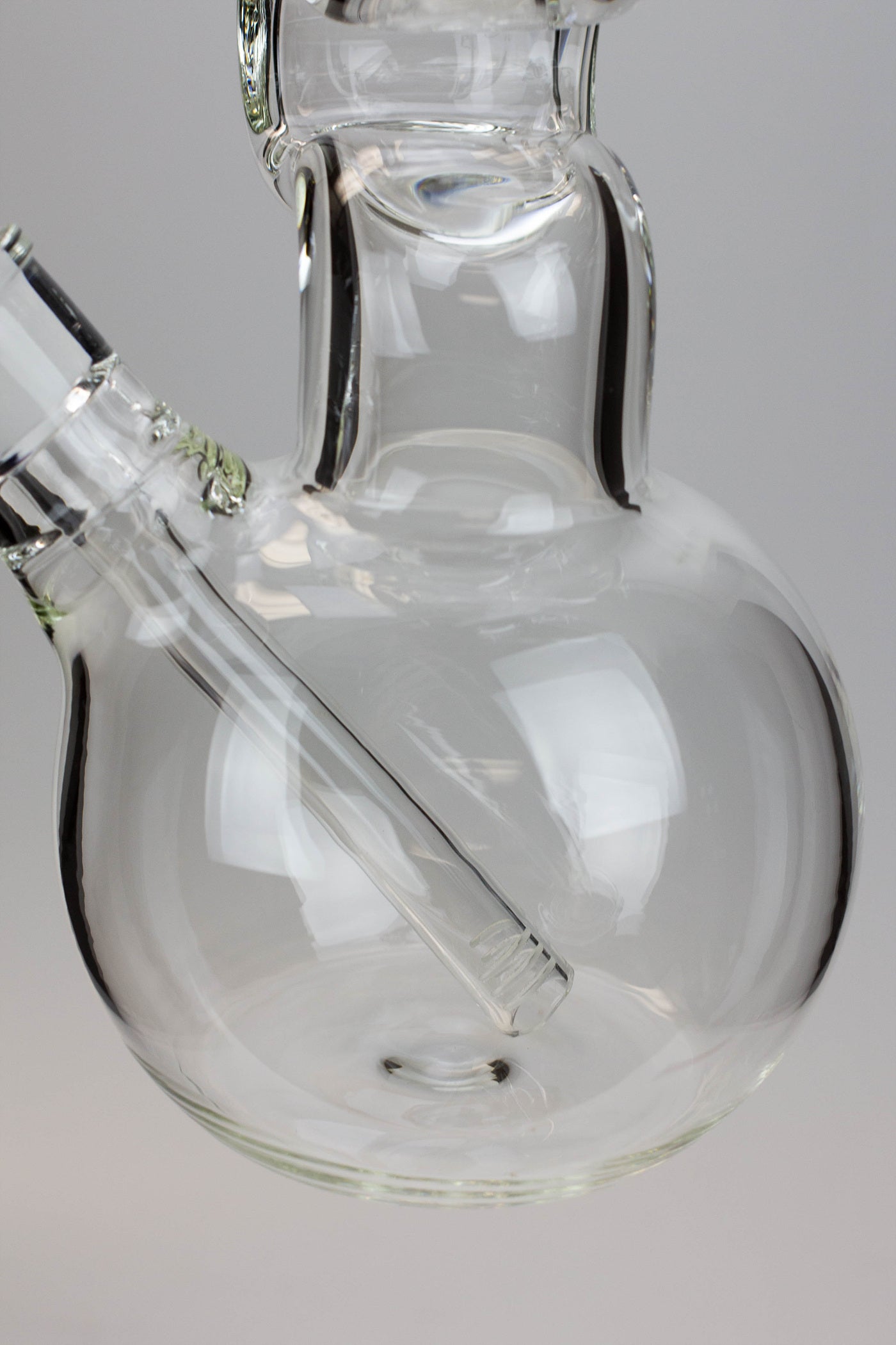 16" Spark 7mm Zig-zag glass bong