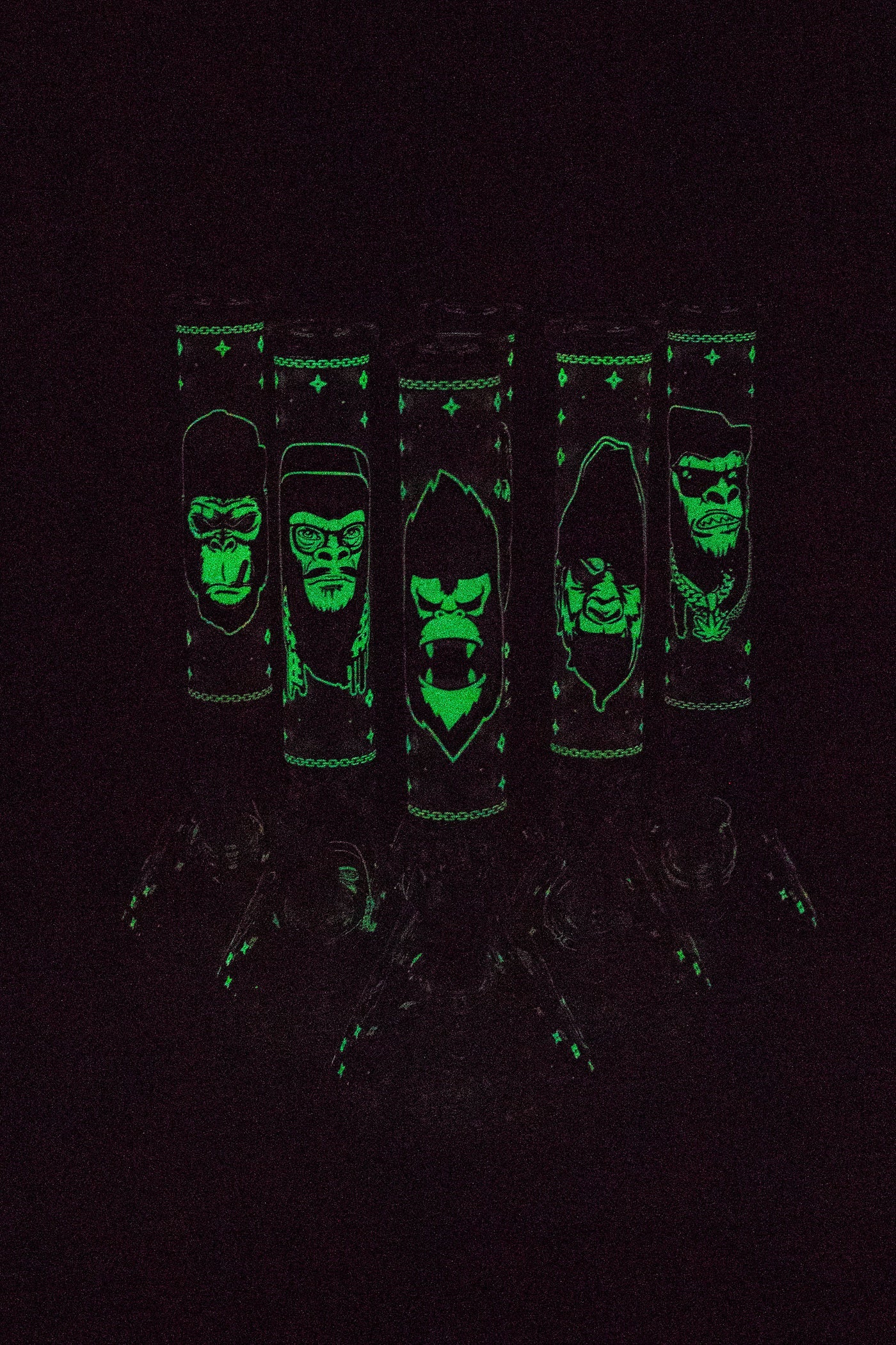 12" Gorilla glass water bong-Glow in the dark ( GBT21001 )