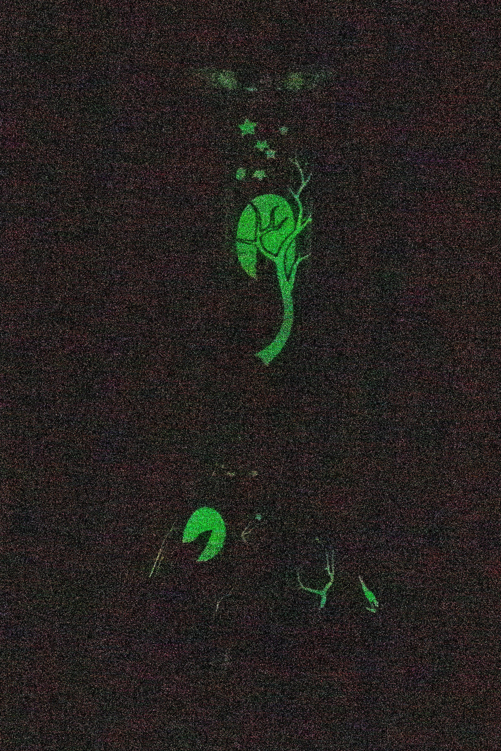 7.5" Glow in the dark beaker glass water bong