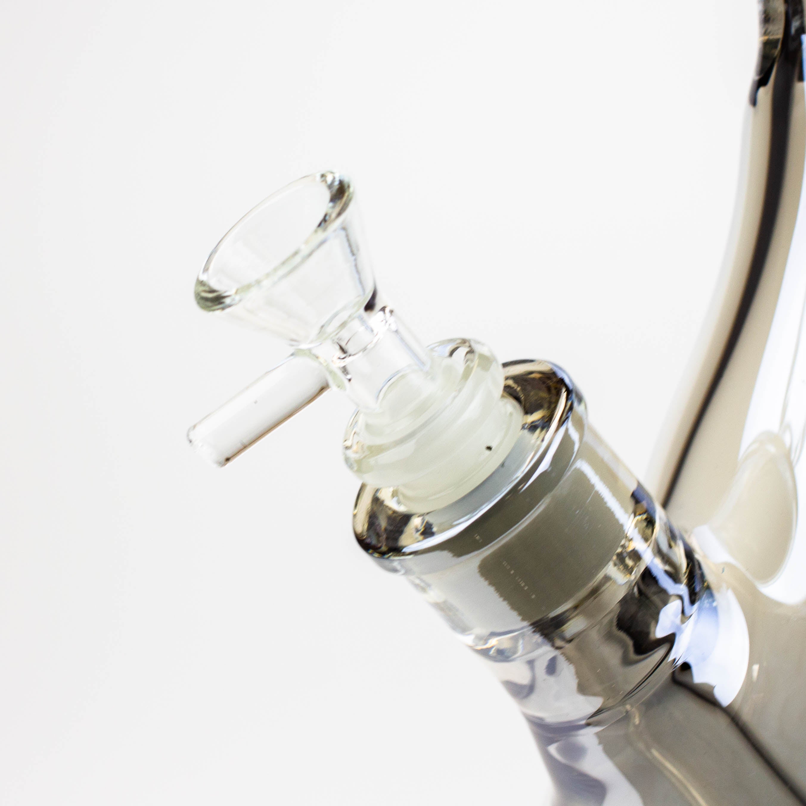 19" GENIE / 7 mm / Electroplated glass beaker bong