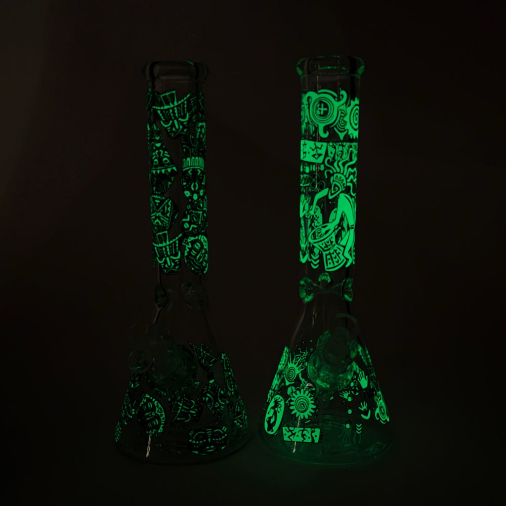 14" 7mm Thick Glass Water Bong – Glow in the Dark Beaker Bong
