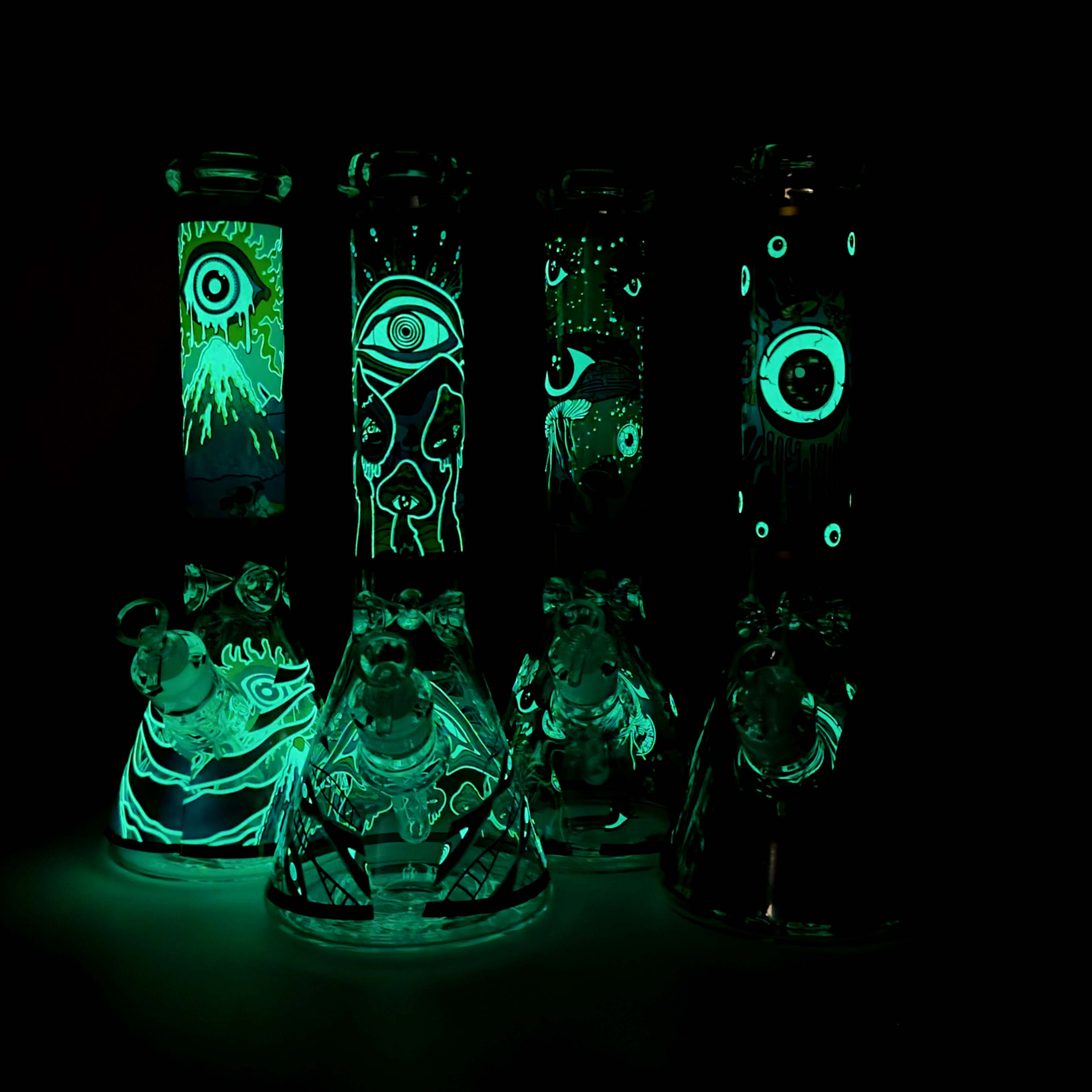 14" Eye Design 7mm Thick Heavy-Duty Glass Beaker Bong