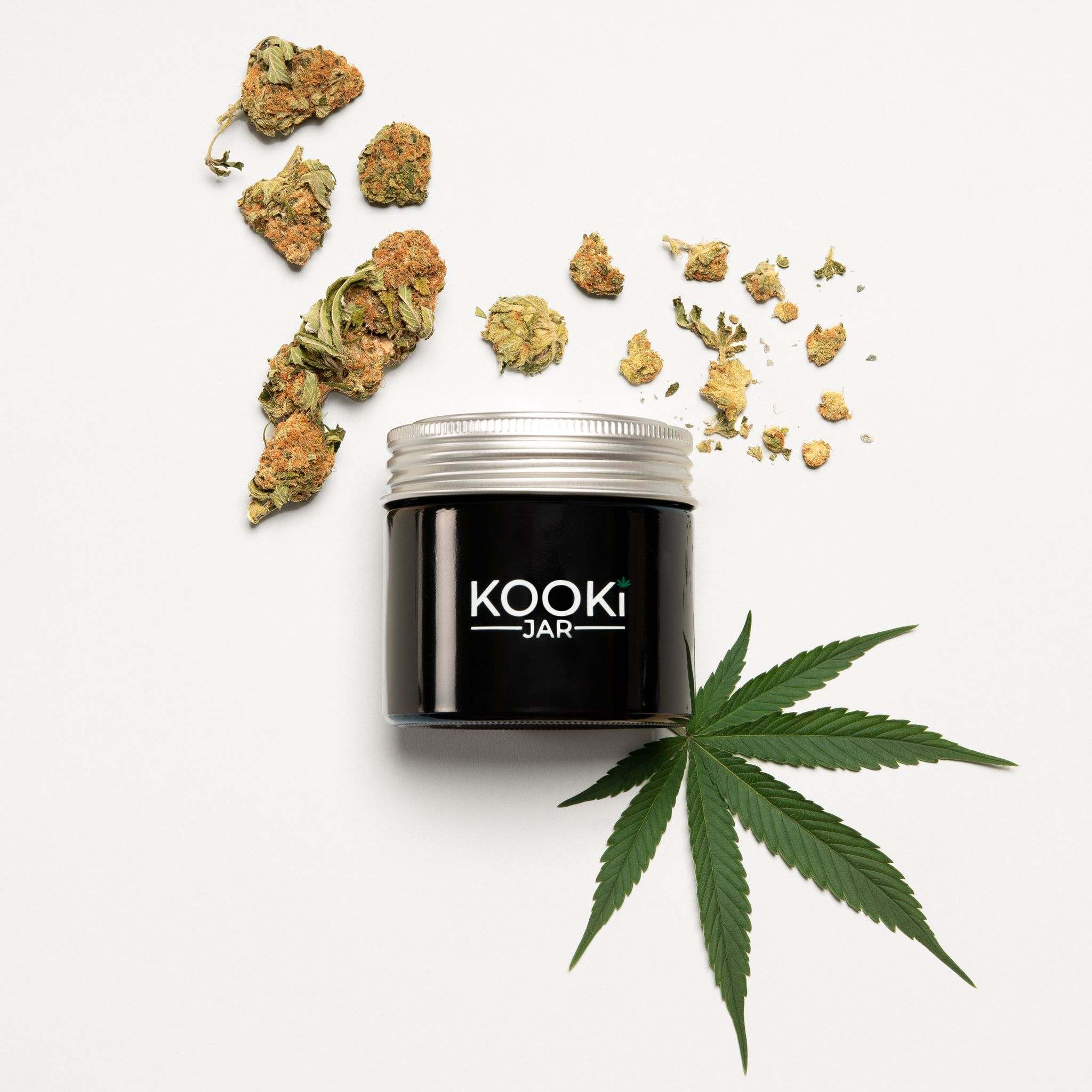 The Compact | Small Glass Stash Jar with 5x Magnifying Lid
