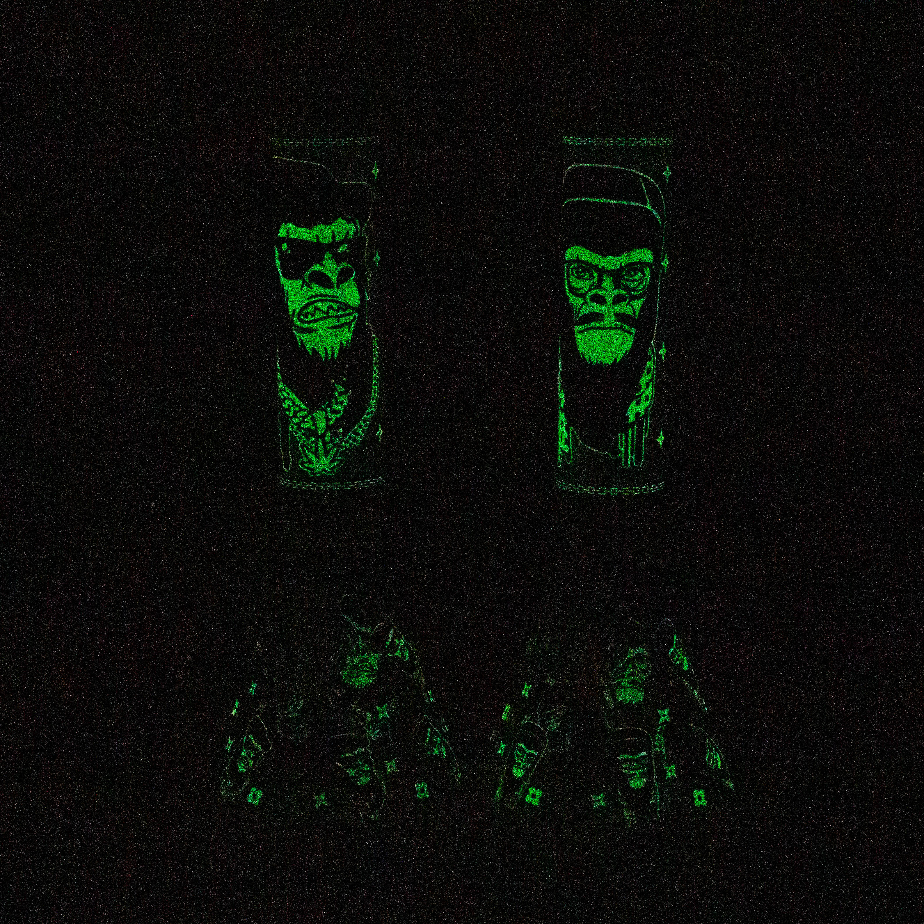 14" Gorilla Glow in the Dark Beaker 7mm