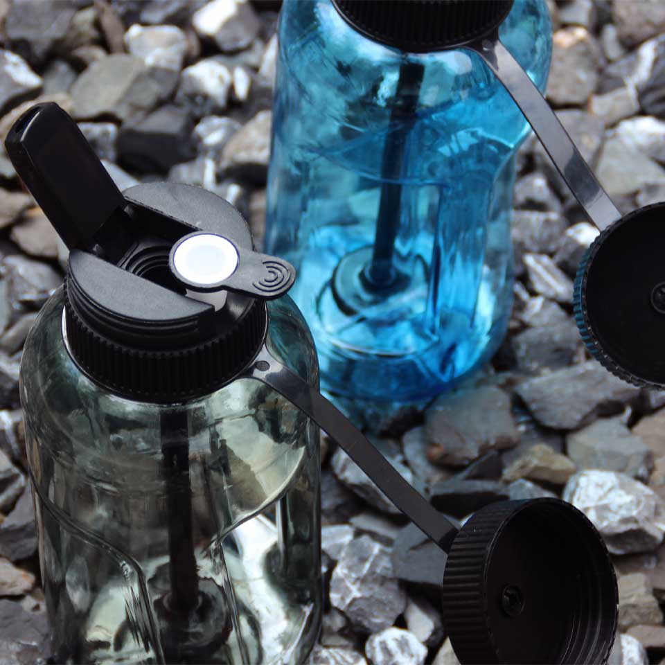 ZMOKIE Water bottle bong